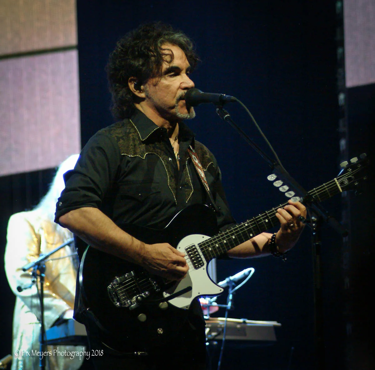 Hall & Oats-14.jpg