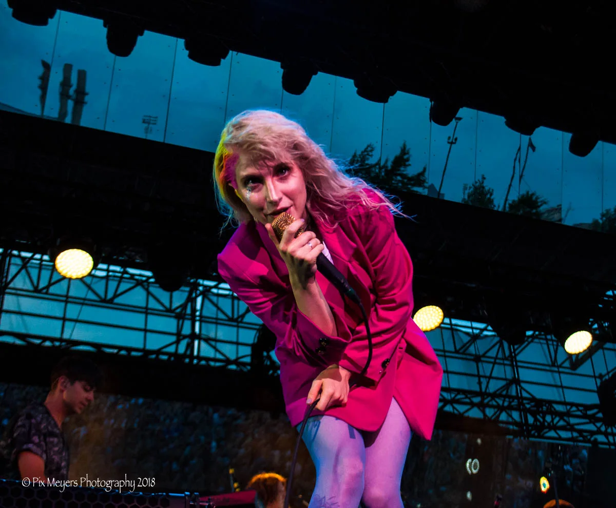 Paramore-1.jpg
