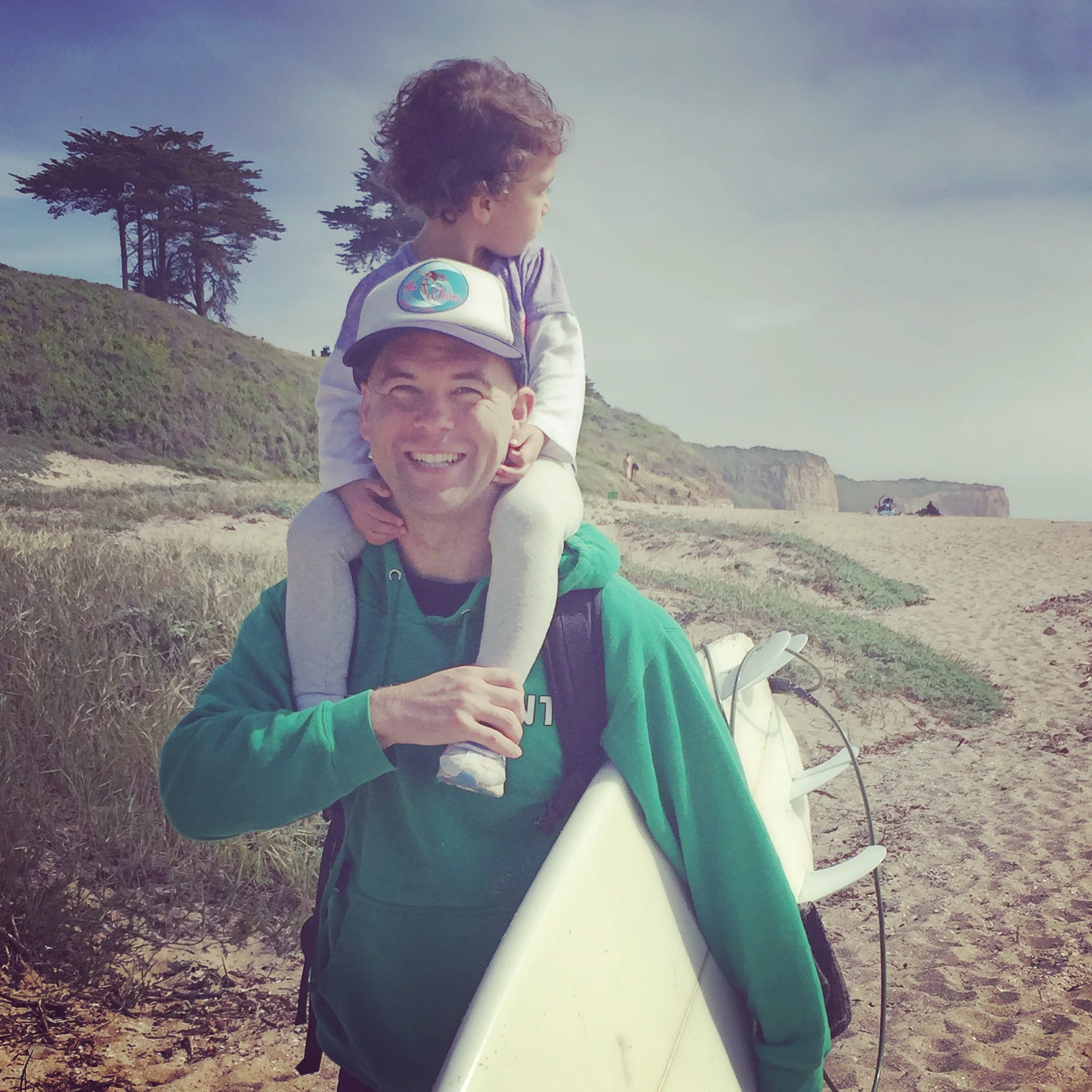 Surf was so good that day Laila couldn't take her eyes off it. ;)