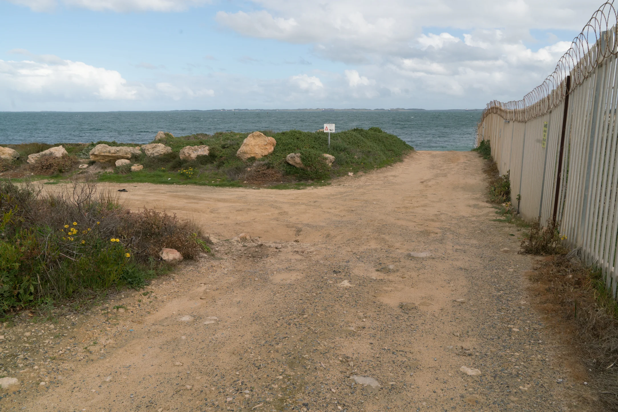 Plates 7: The track though Beeliar Regional Park heading south