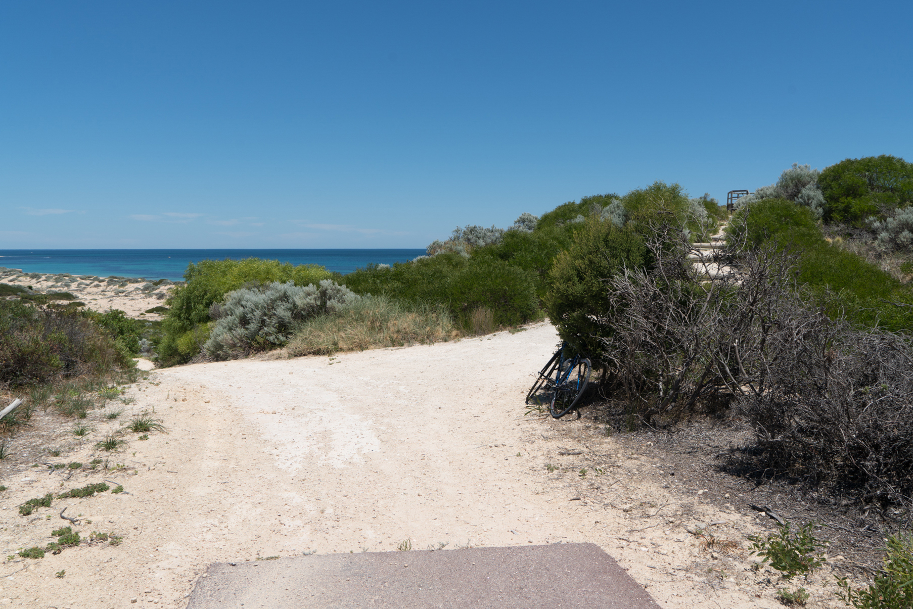 Plate 3: Lookout at the end of the coastal path – just visible at top right