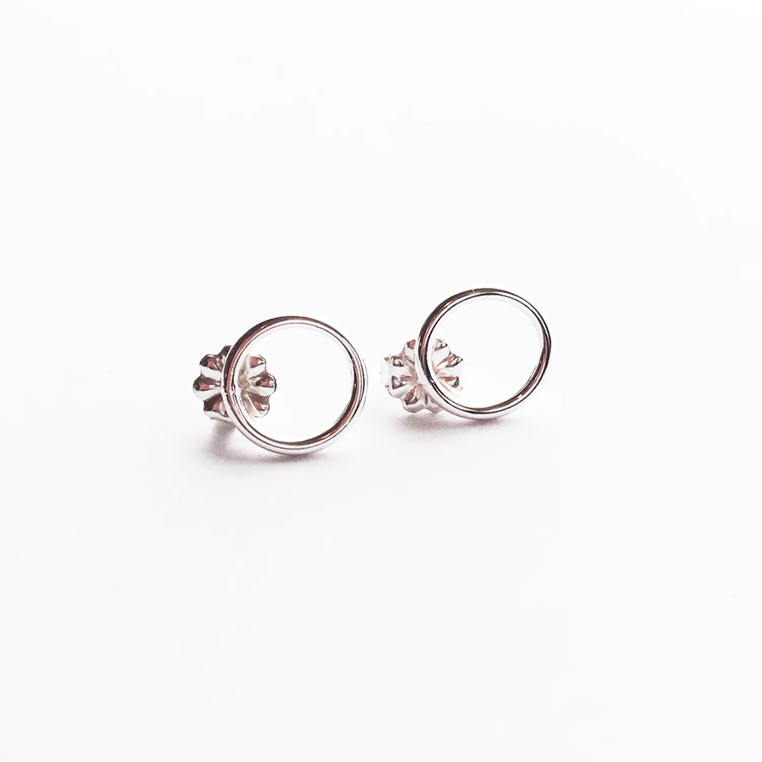 MEIME_ATLANTIS_EARRINGS_SILVER.jpg