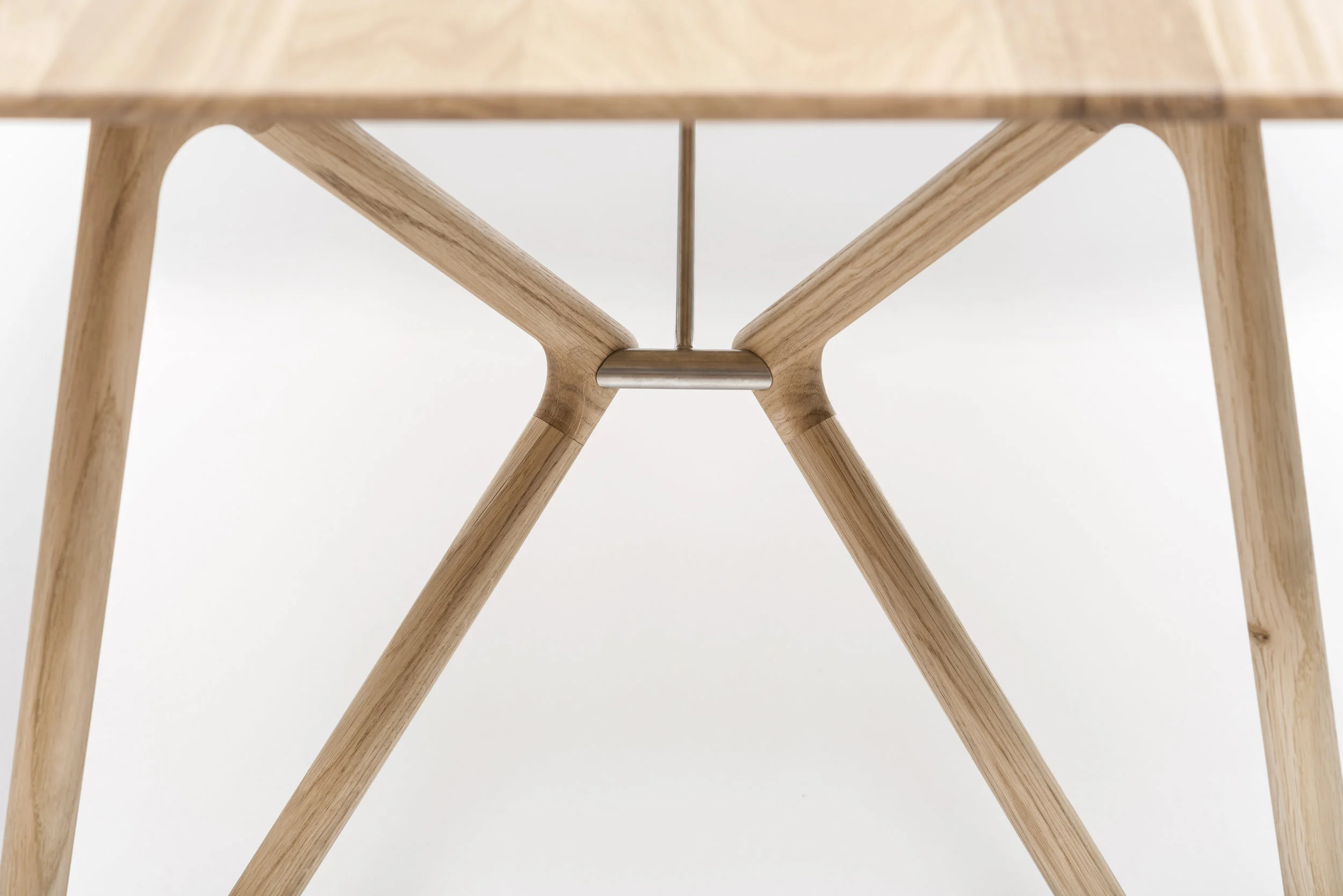 Gazzda - Tink Table - wood - natural oil9.JPG