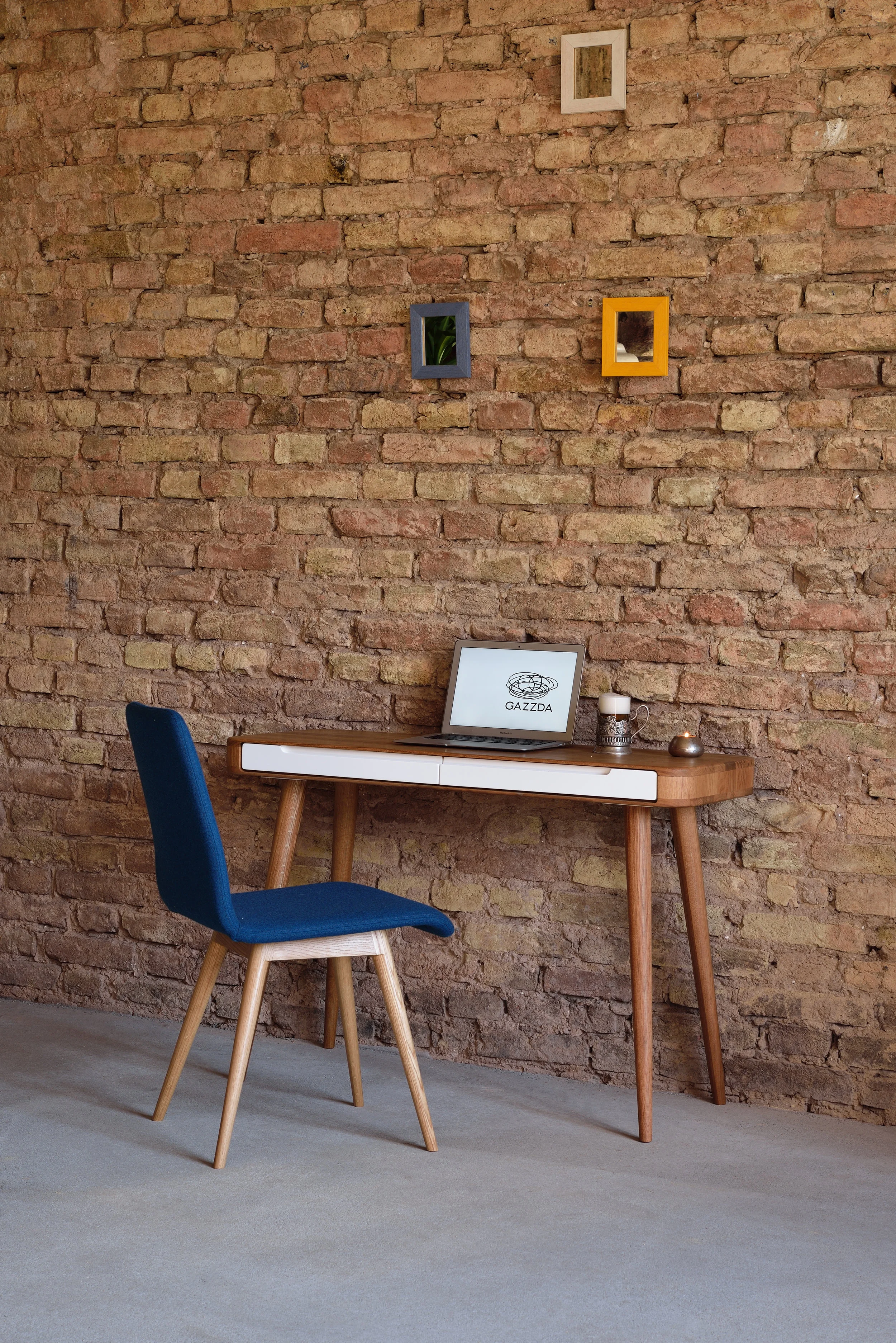 Ena_homeoffice_ambient_1.jpg