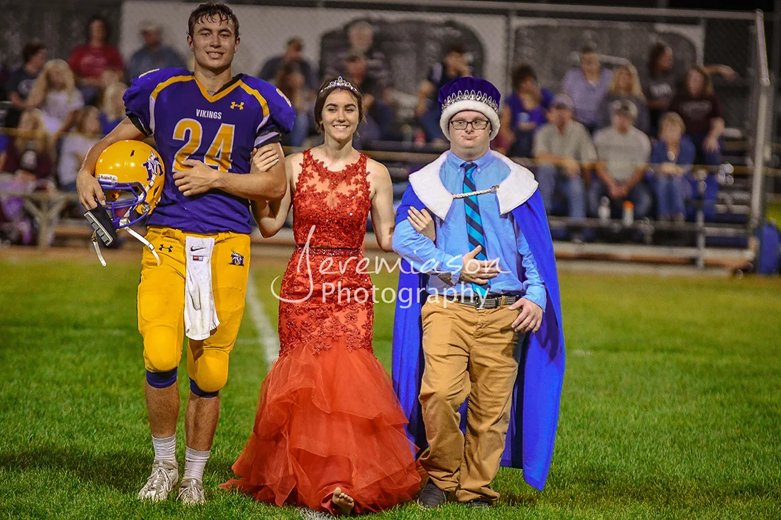 DSC_2122 small.jpg