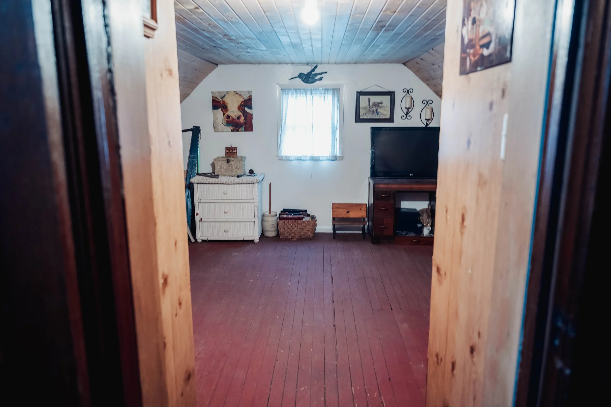 bedroom 3.jpg