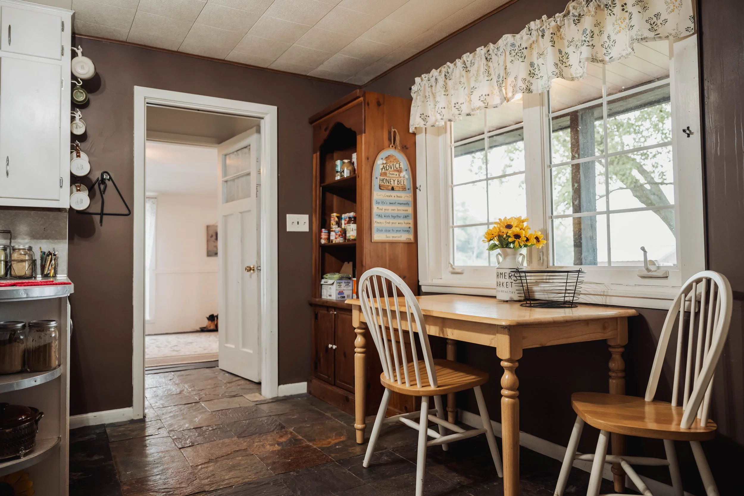 Kitchen (10).jpg