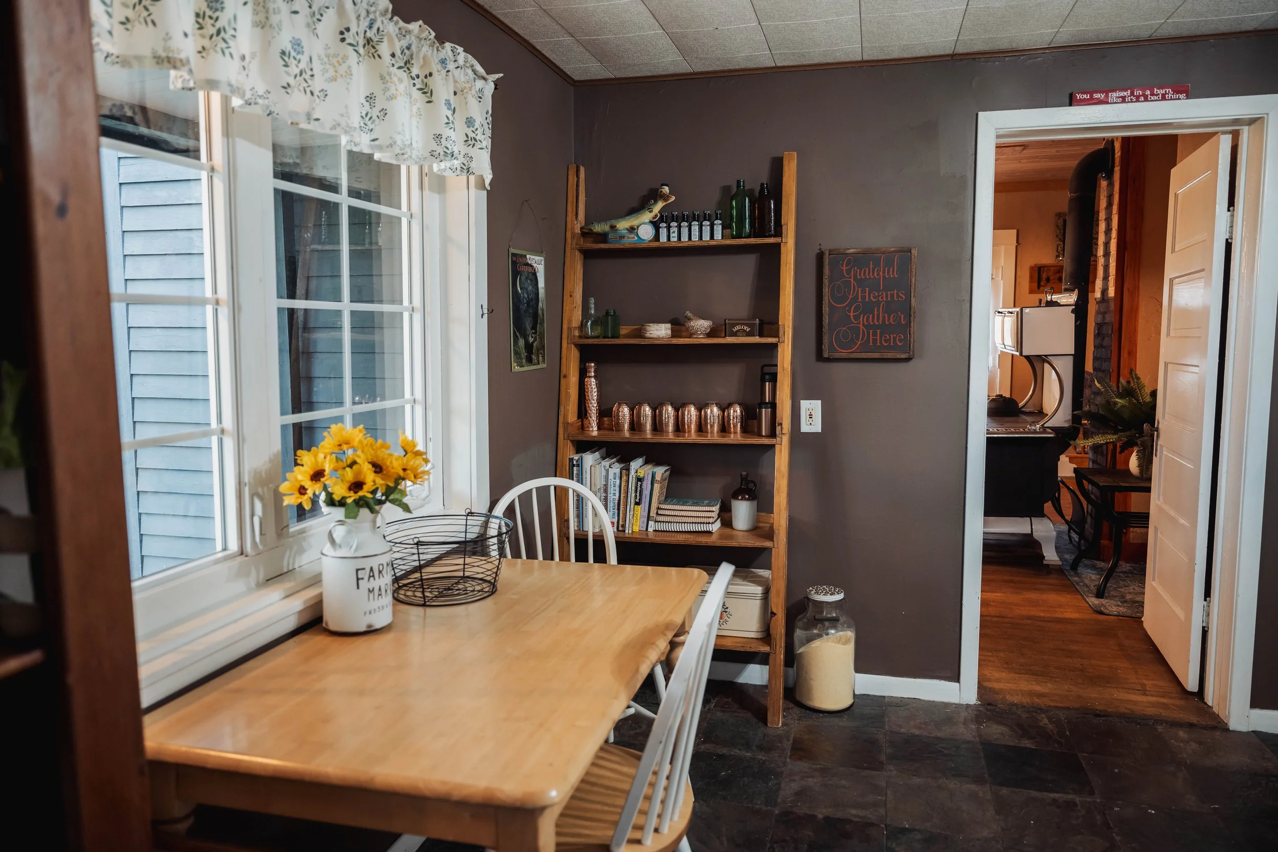 Kitchen (11).jpg