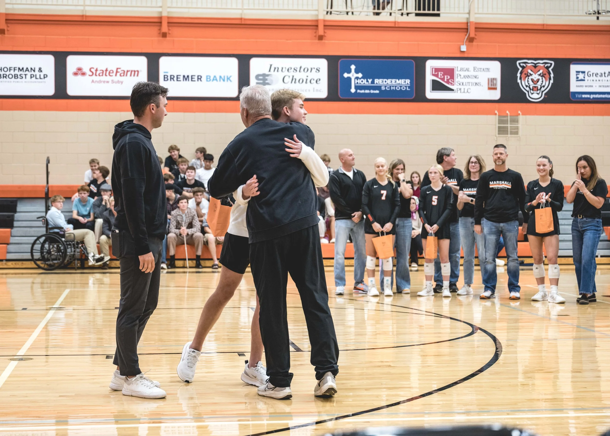 Seniors (1).JPG