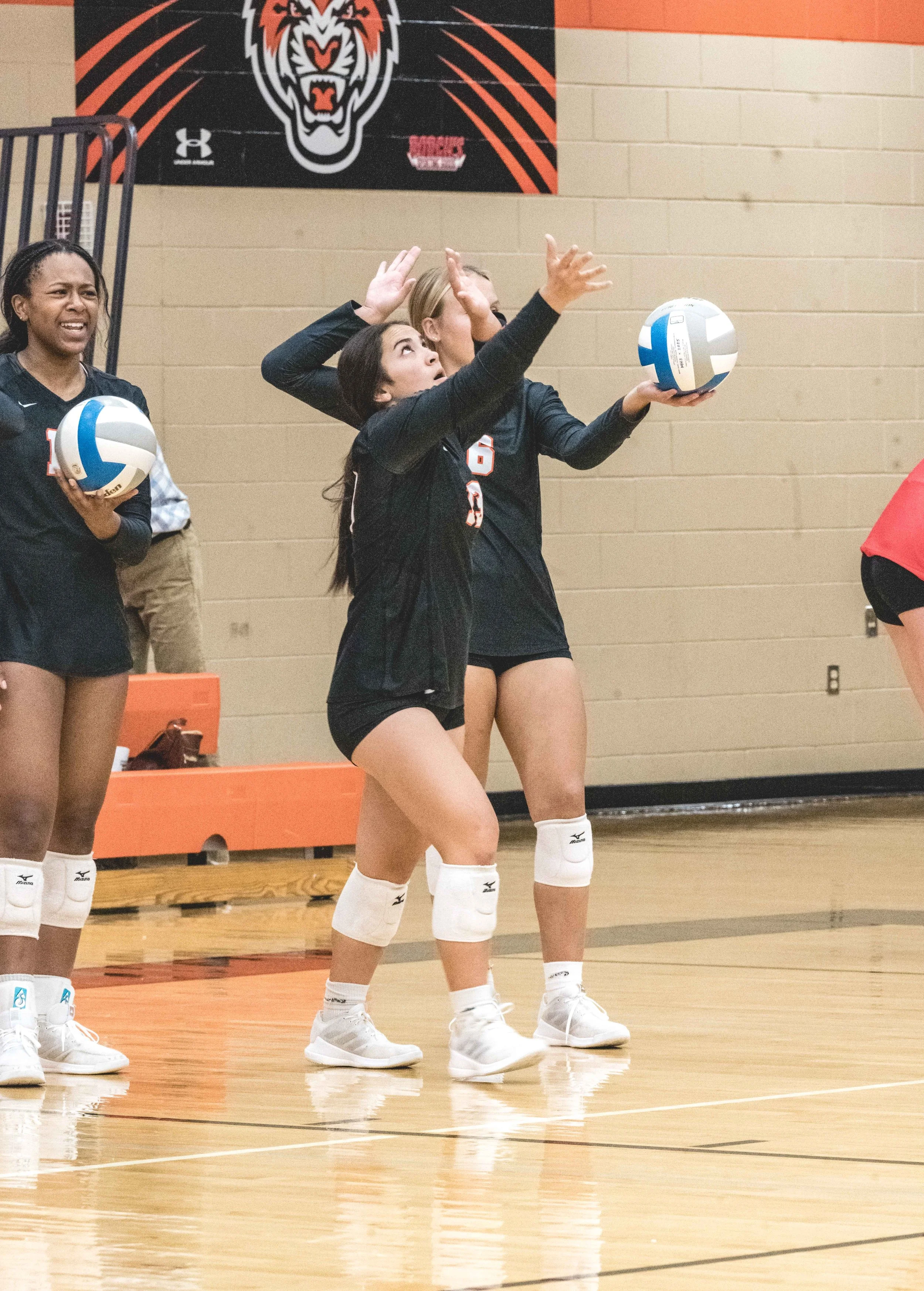 Tigers vs Alex (594).JPG