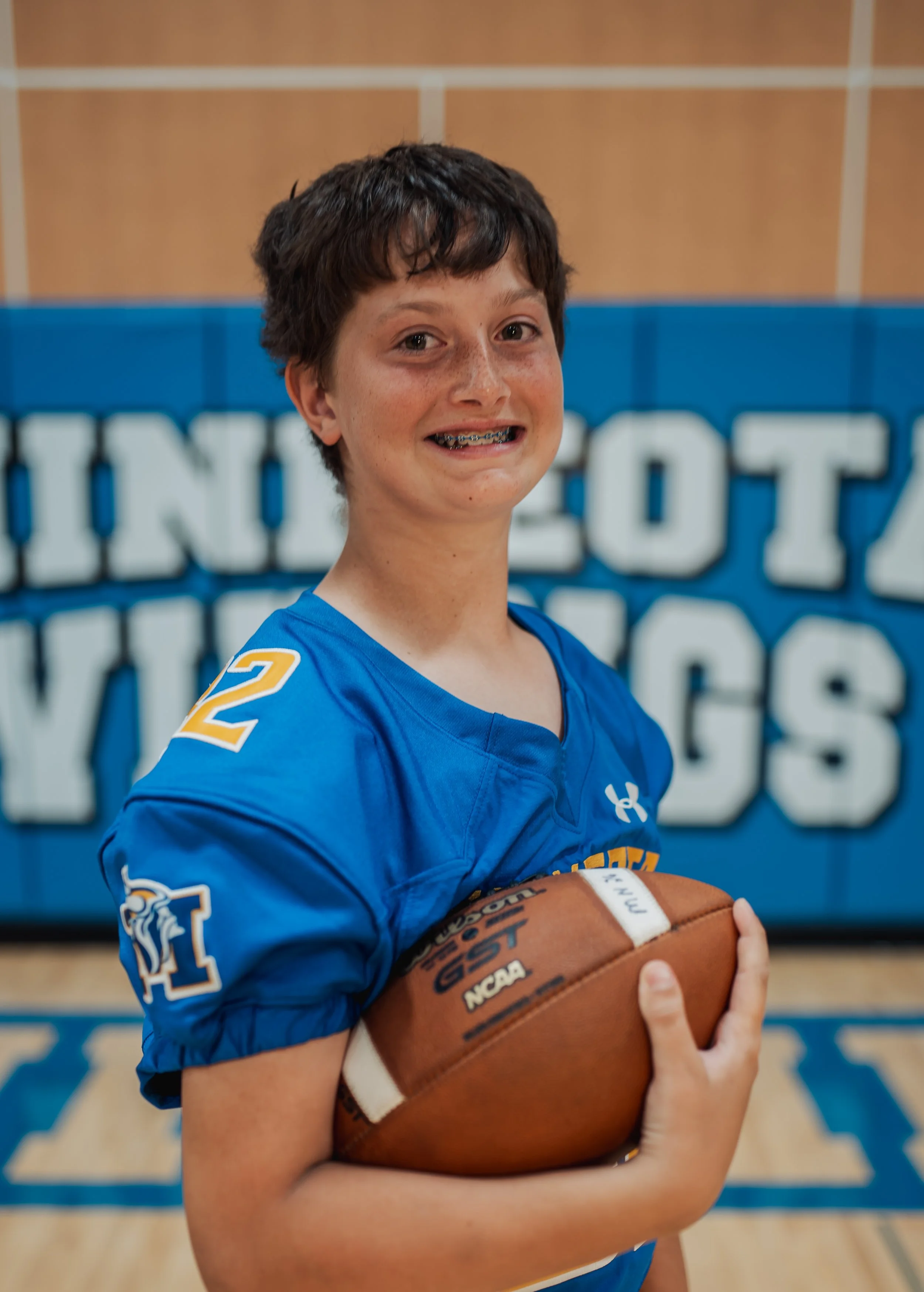 Levi Pohlen  Varsity (1 of 1).jpg