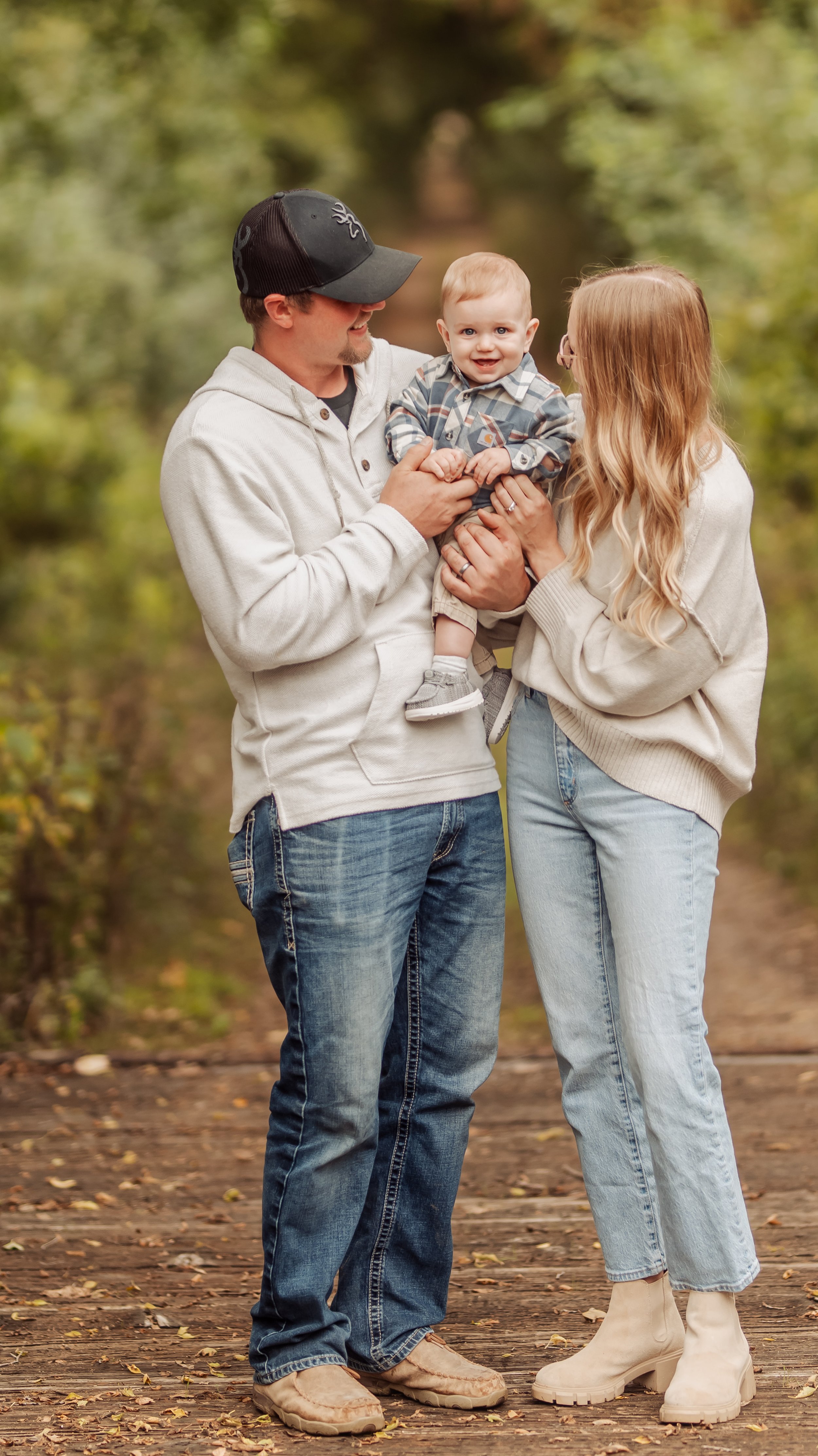 Austin and Liv 202t6 (13).jpg