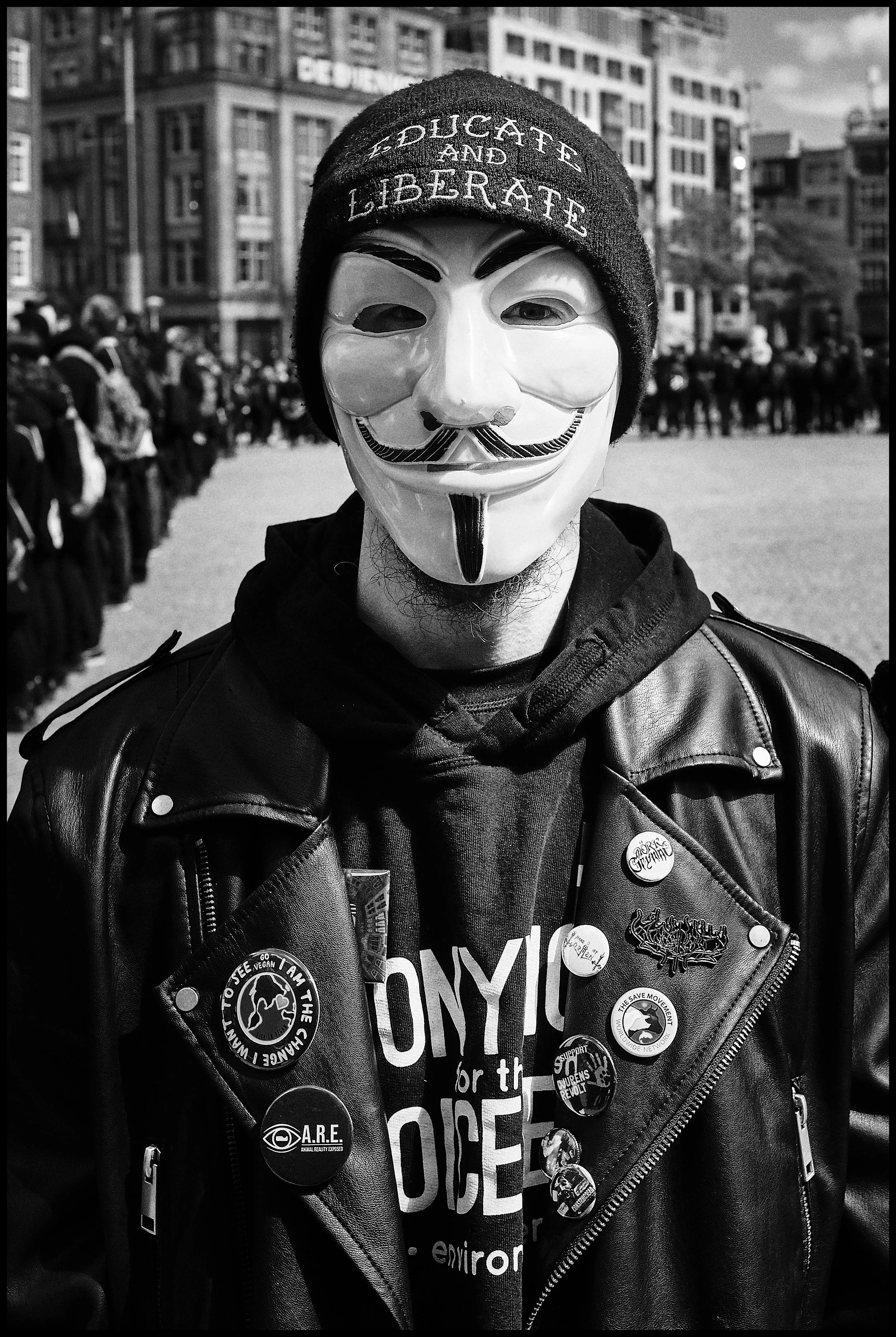 Anonymous - Cube of truth