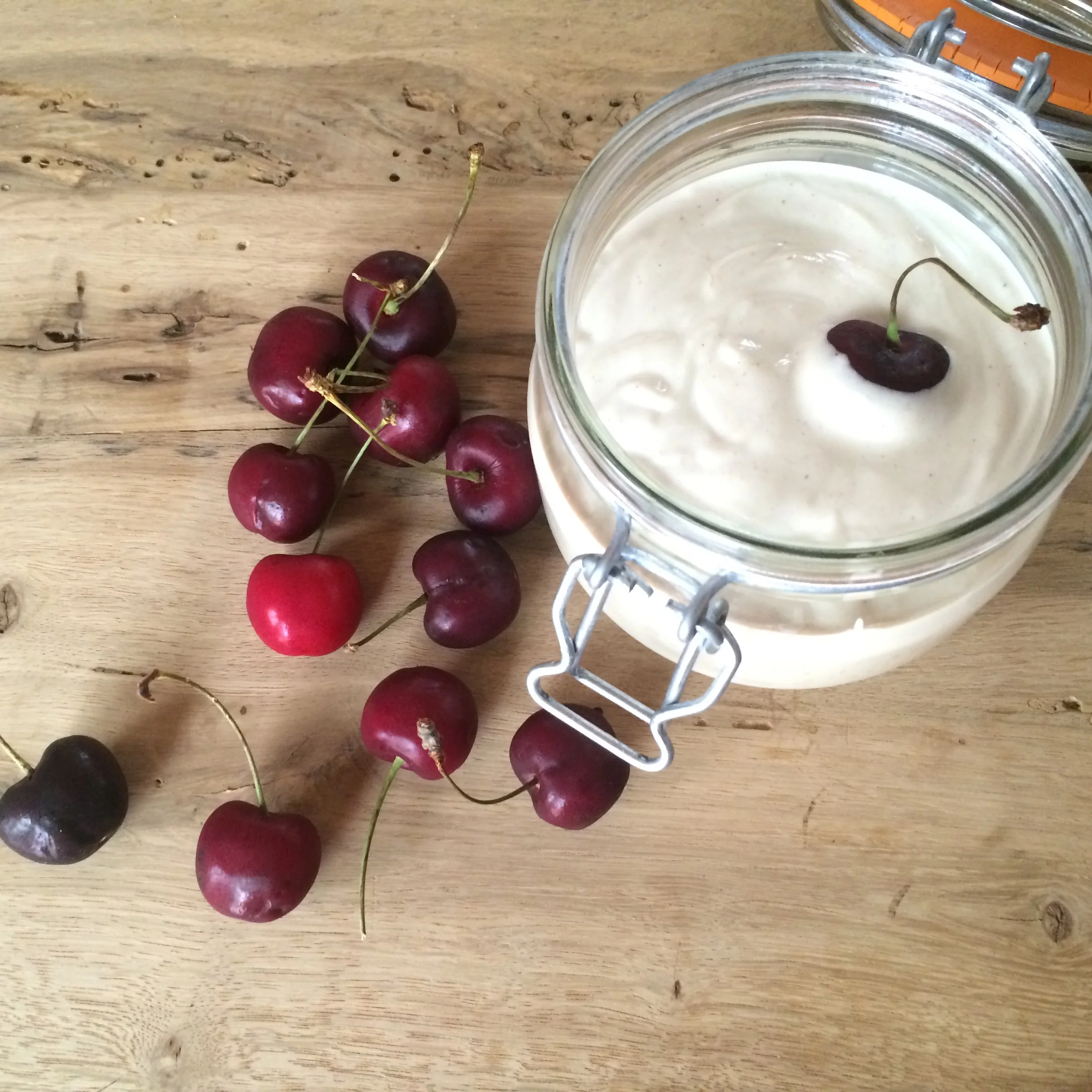 Sweet Cashew Cream