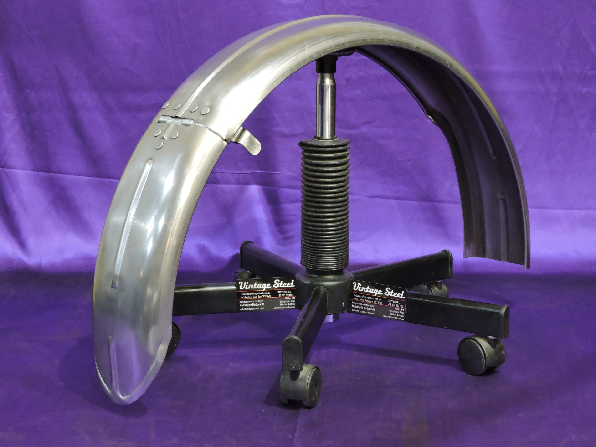 43 Ariel 1949 plunger rear (9).JPG