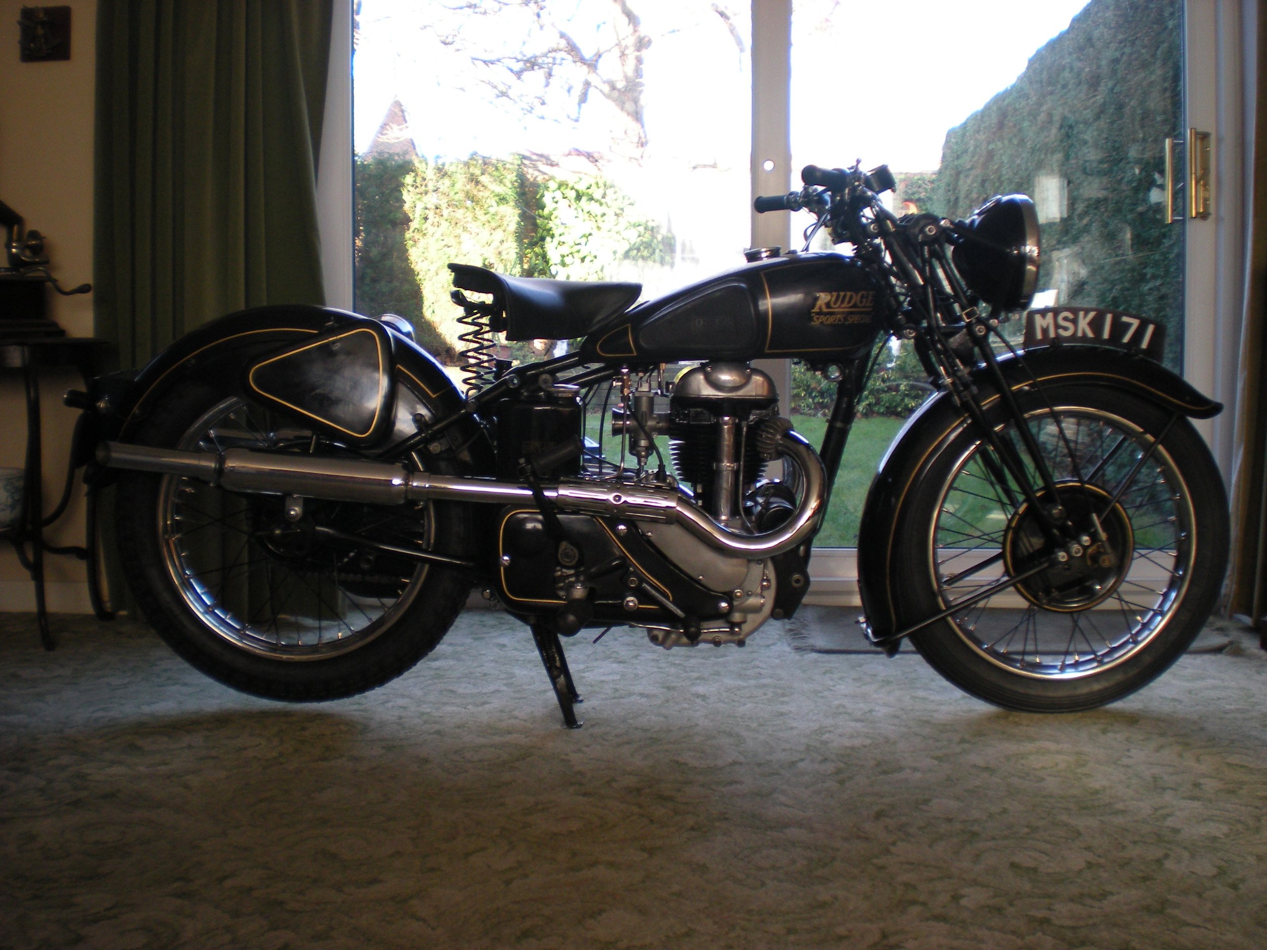 31 Rudge 1936 Sports Special Nick Young RHS.JPG