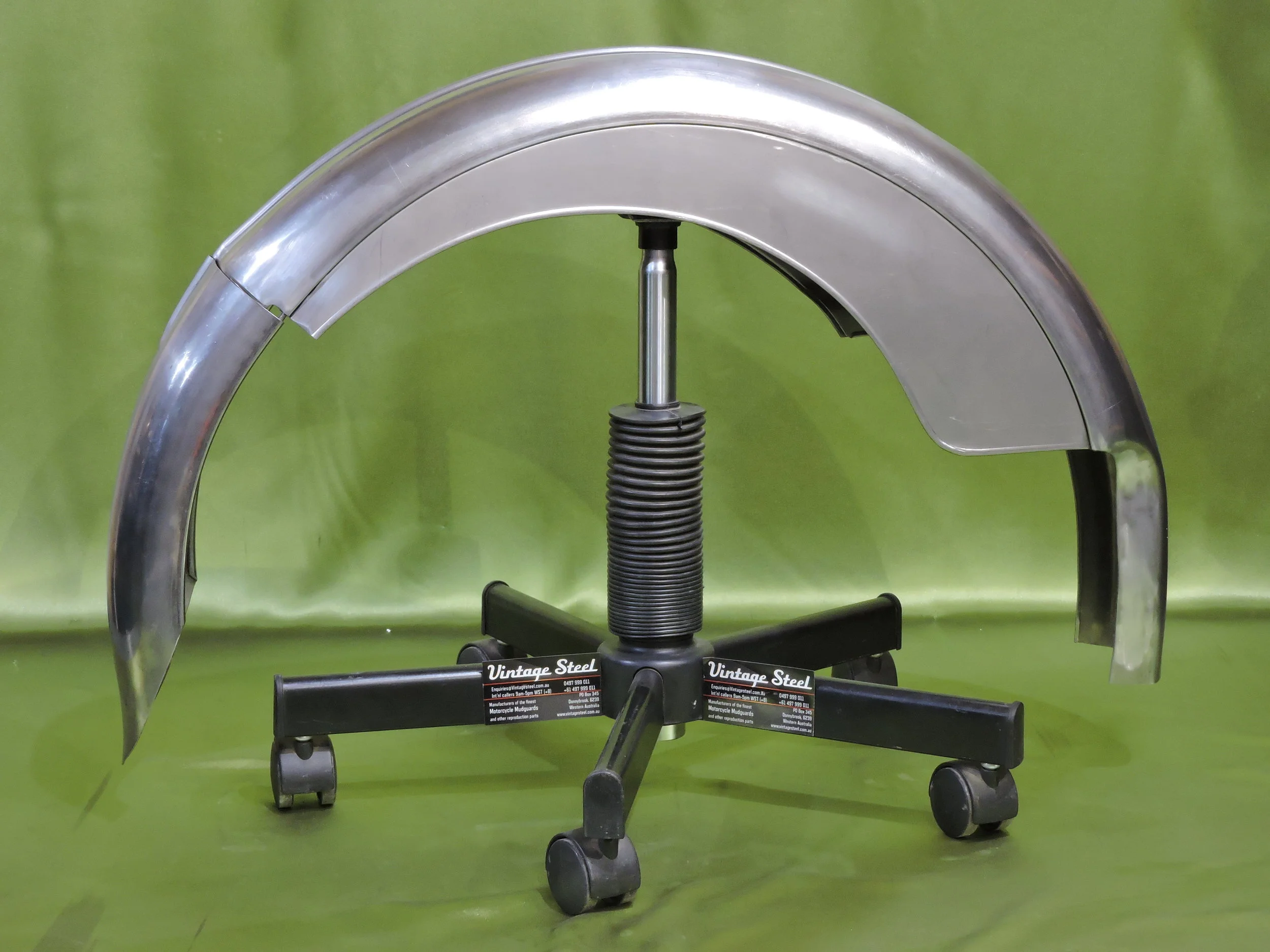 48 BSA Silver Star 1940 Rear (9).JPG