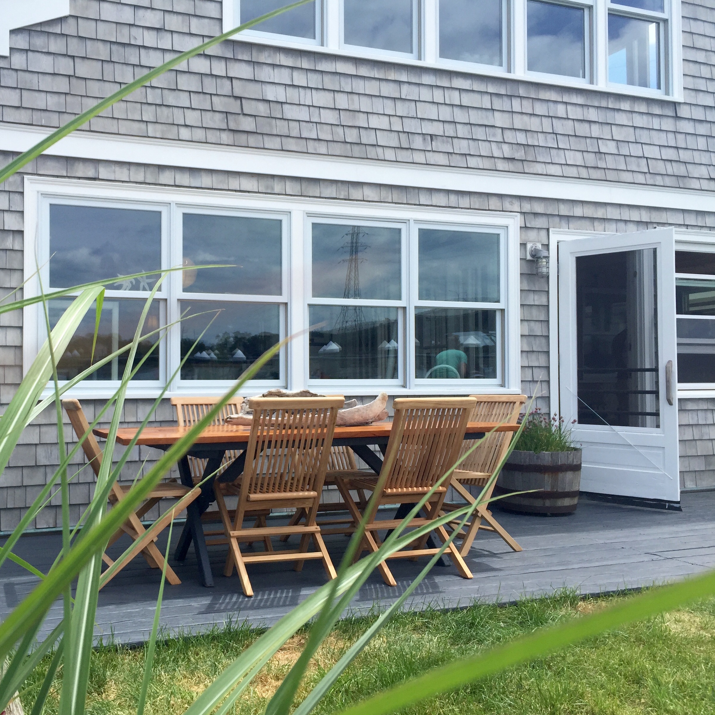 DOCKSIDE FRONT.jpeg