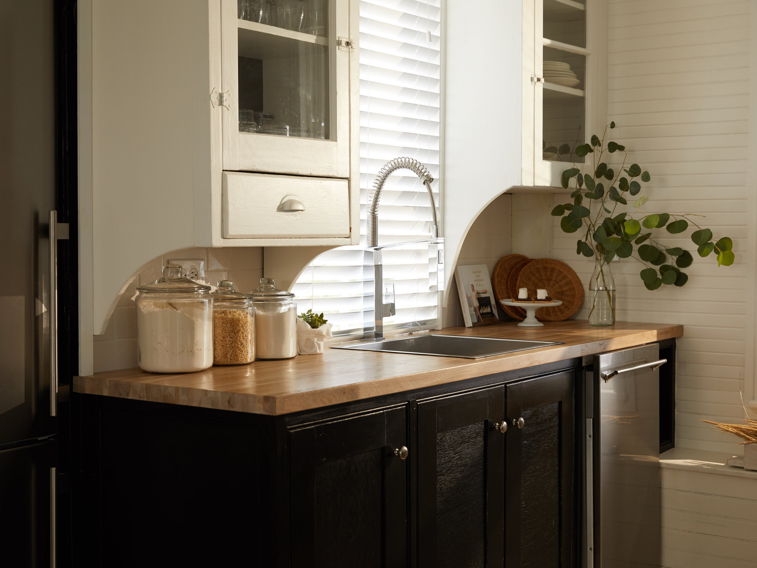 Kitchen1.jpg