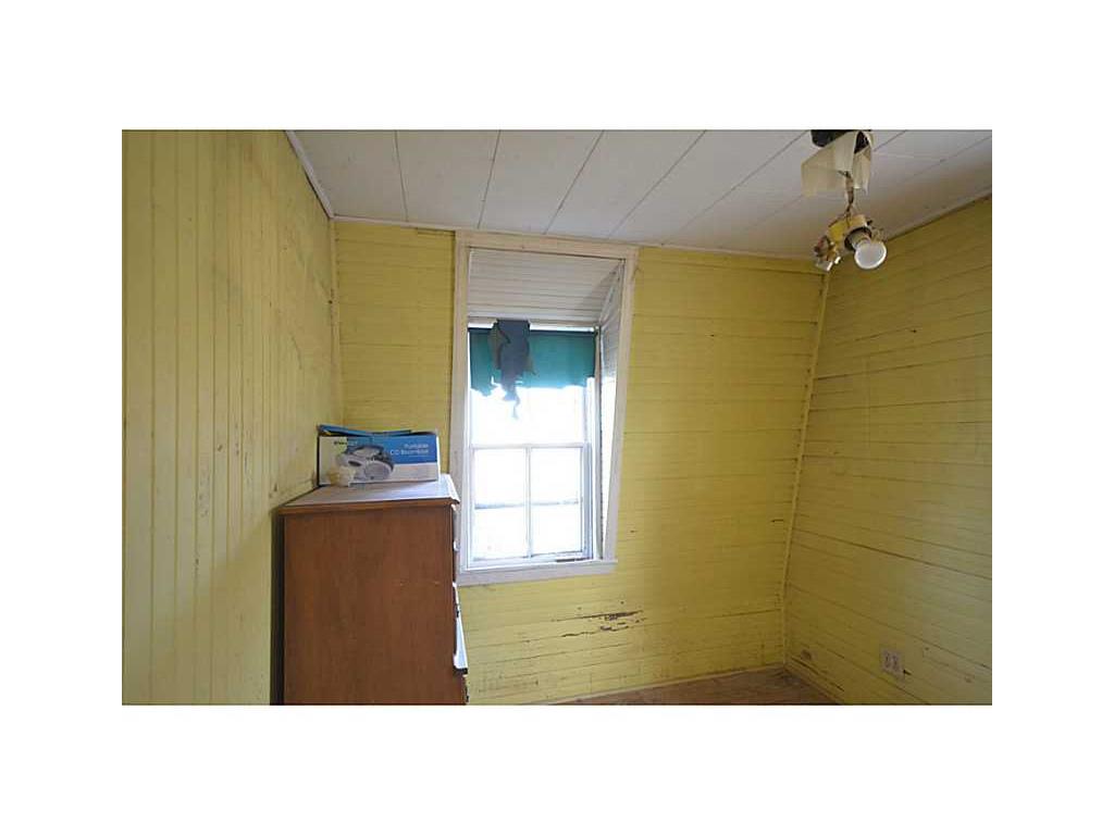 cottage 29 before images 3.jpeg