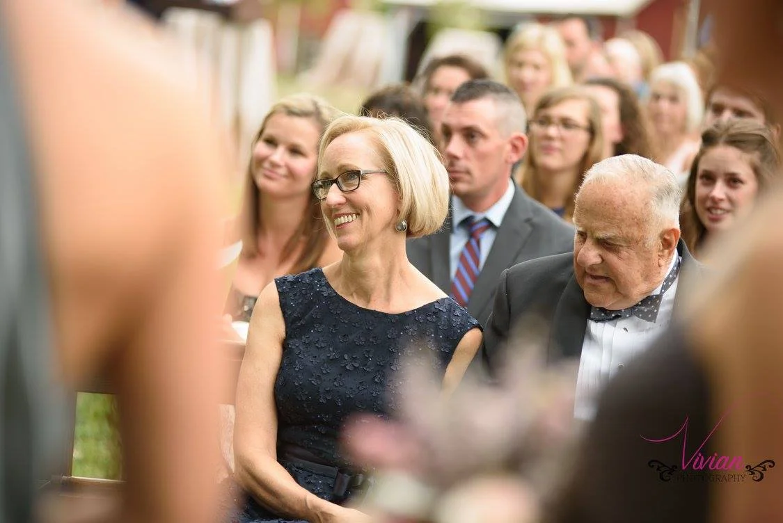 close-up-of-wedding-party-at-crested-henn-farms.jpg