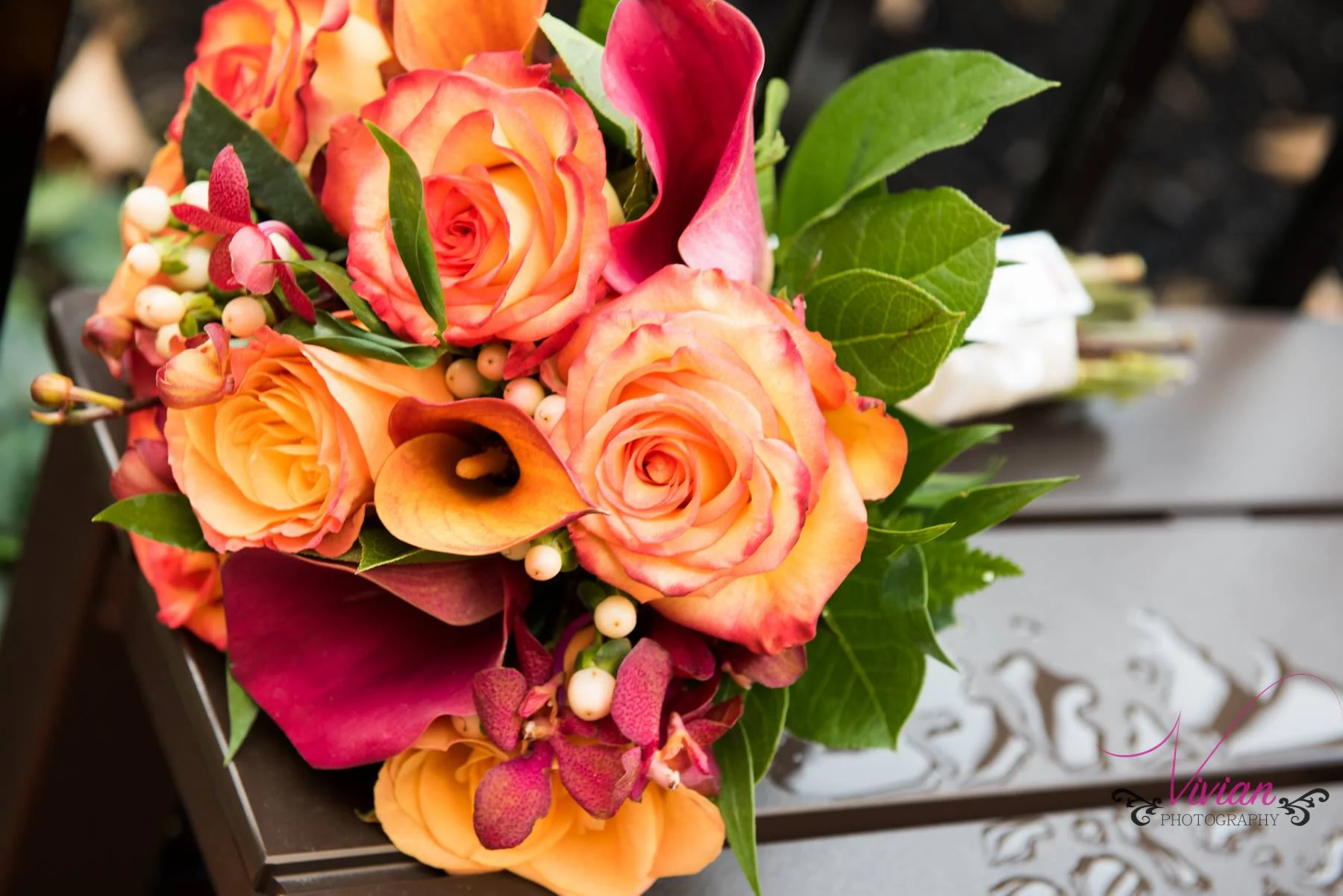 orange-and-red-roses.jpg