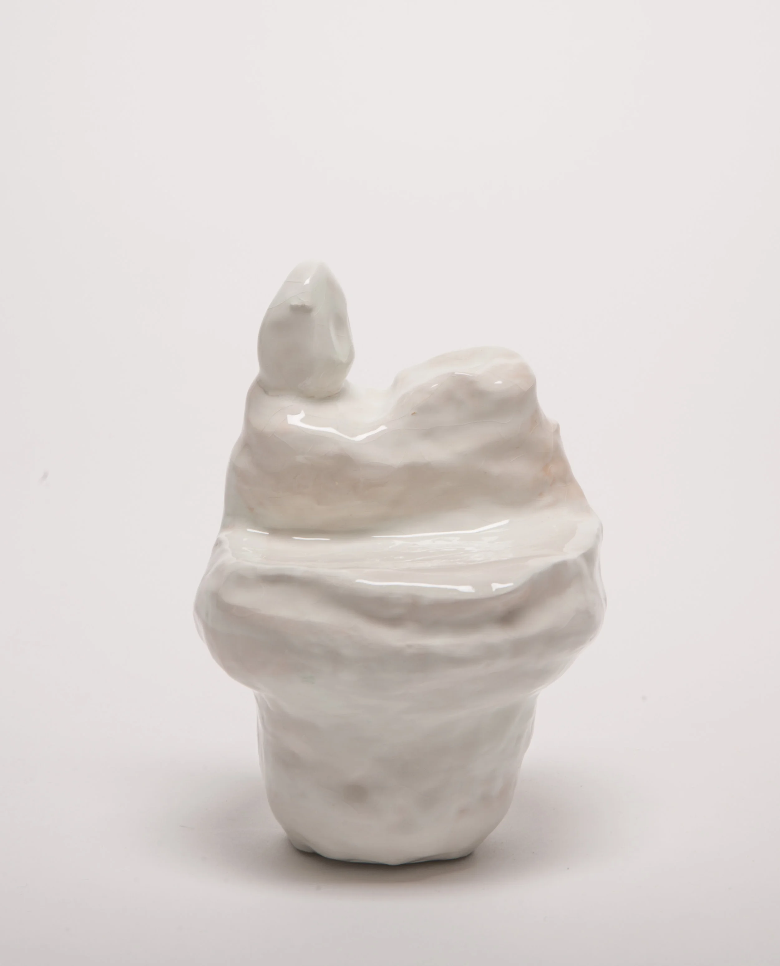 One to watch 2017, Glazed ceramic, 13x20x25cm