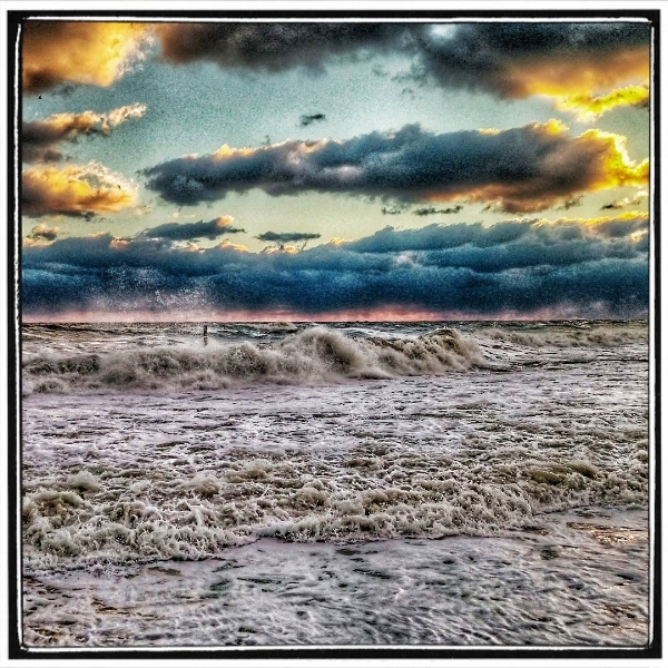 Porto_Recanati__Italy__portorecanati___rivieradelconero__igersoftheday__landart__beautifulsky__beautyfulbeaches__italianvacations___igersmarche__awesomeearth__yall…arche__awesomepix__phonegraphy__phoneart__perspective___LgG4phoneArt__abstractphoto (7).jpg