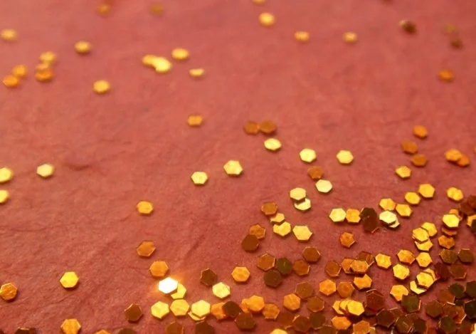 glitter small.jpg