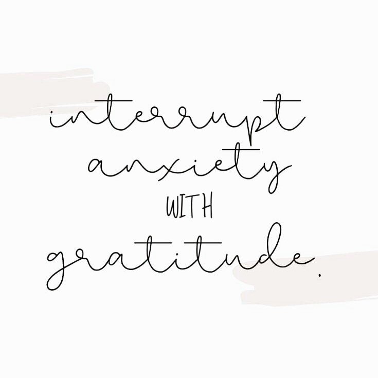 You don&rsquo;t need a 2021 word or have your goals all mapped out. Breathe...be present...be grateful.
.
.
Here&rsquo;s what I do!
👉Take deep breaths.
👉 Listen 🎧 to a guided meditation
👉 Write down 3 things you are grateful for or learned in 202