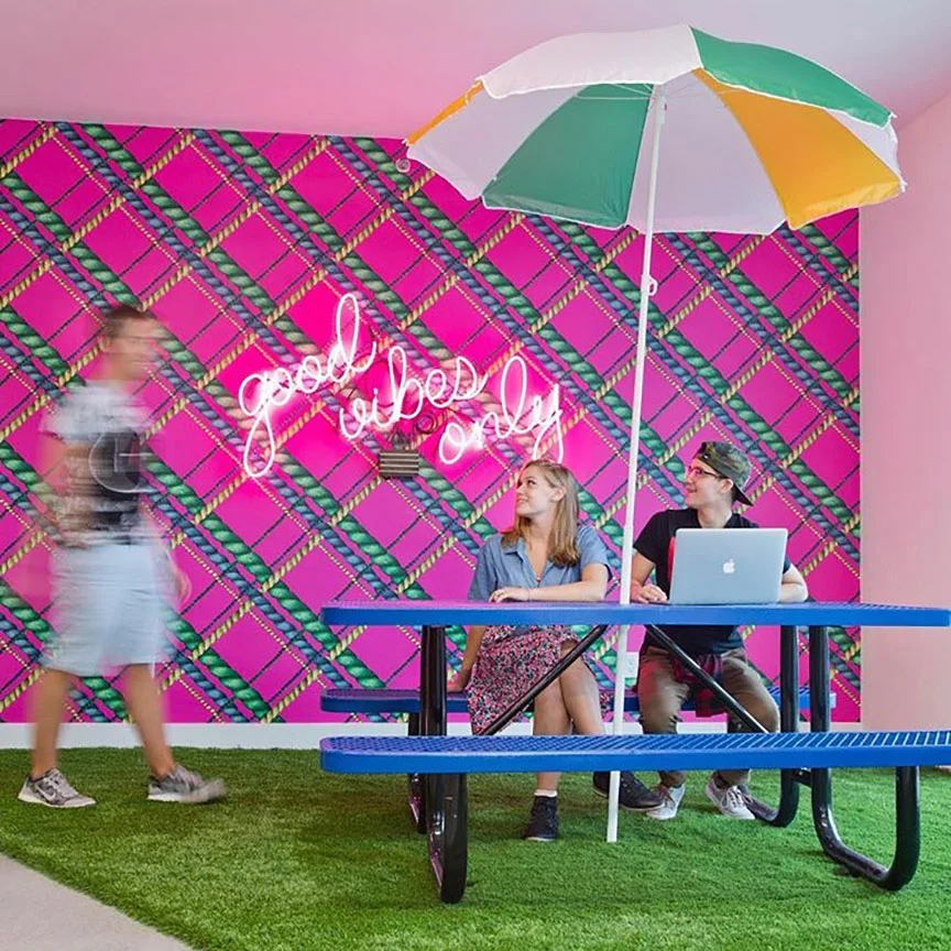 Good-Vibes-Only-rope-wallpaper-lobby.jpg
