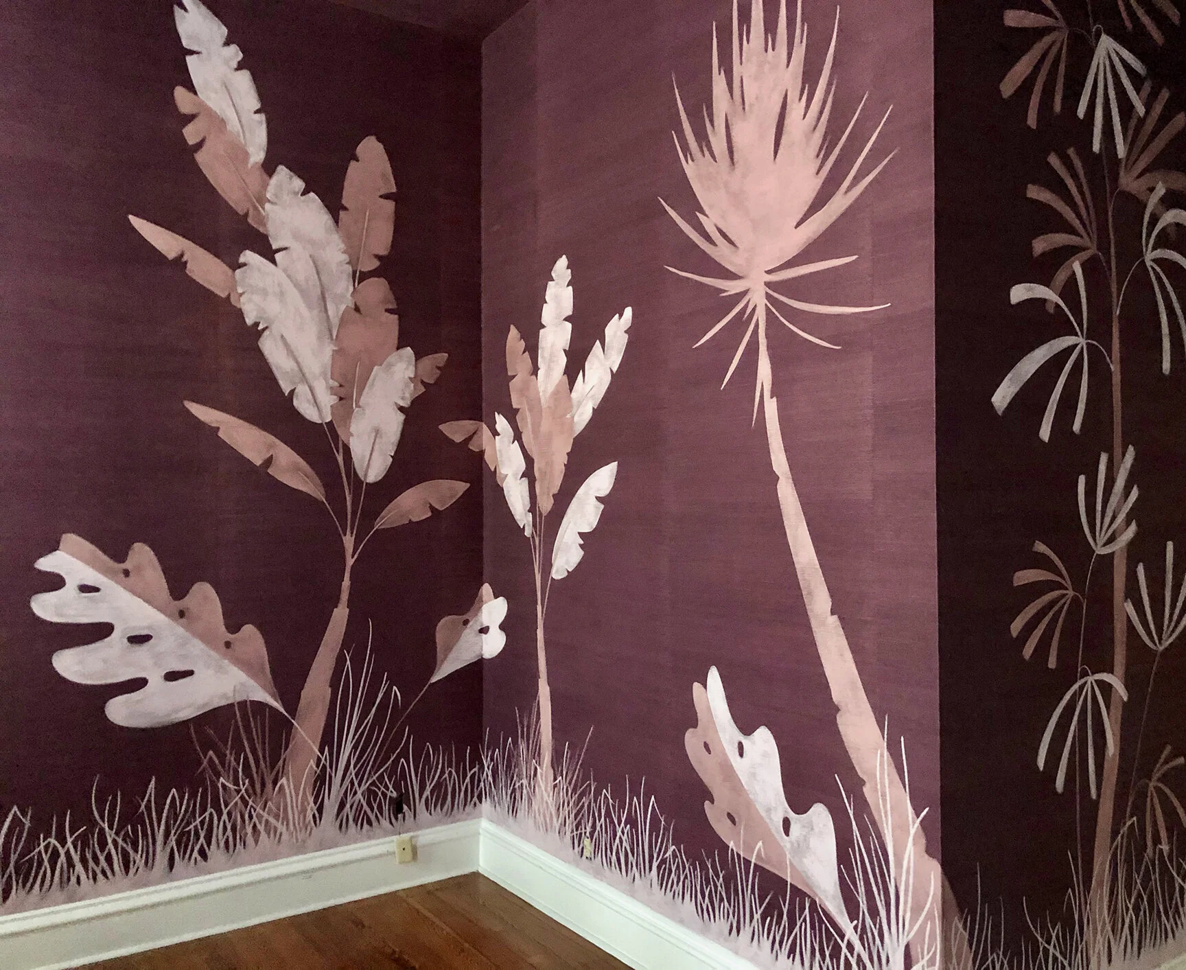 Kipper Millsap handpainted wallpaper SCAD Magnolia Hall 3.jpg