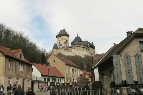 Karlstejn.jpeg