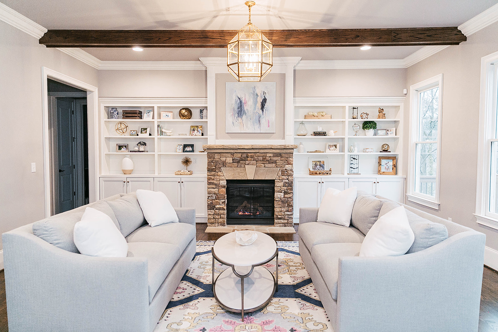 Commissioned by Interior Designer Katy Coster of Costner Interiors.