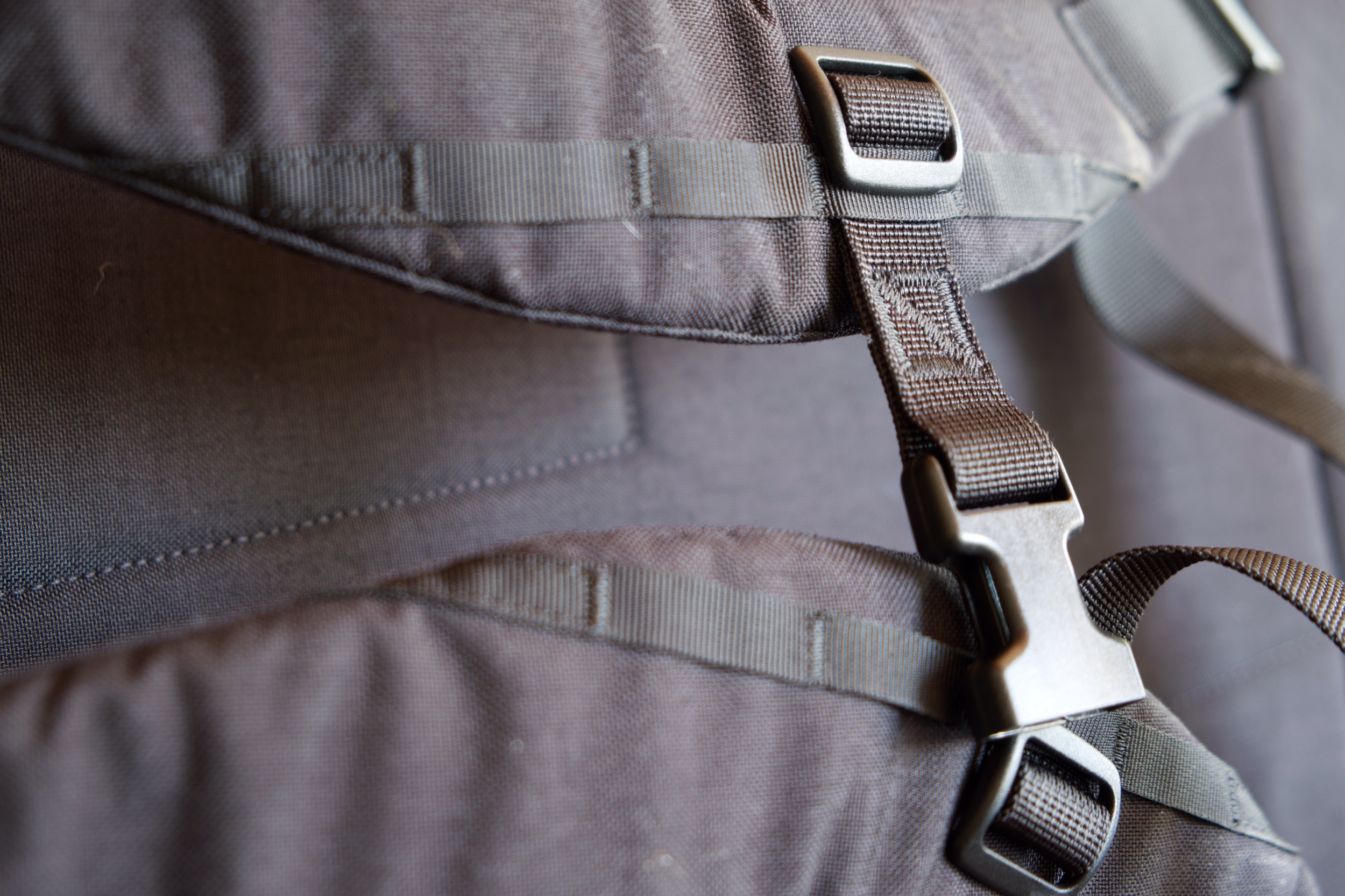 Subtle branding on the sternum strap.