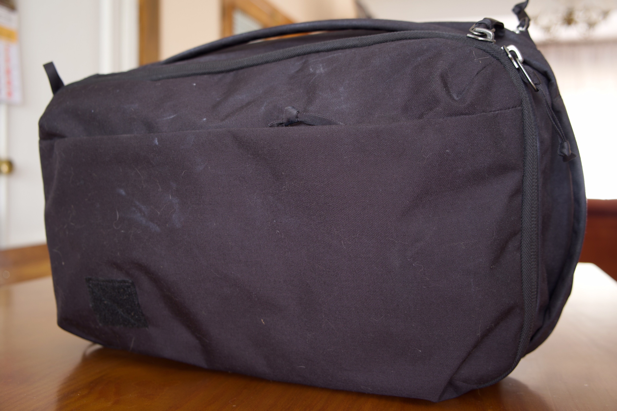 After my beach vacation, the bag was stained with lotion that did not come off easily.