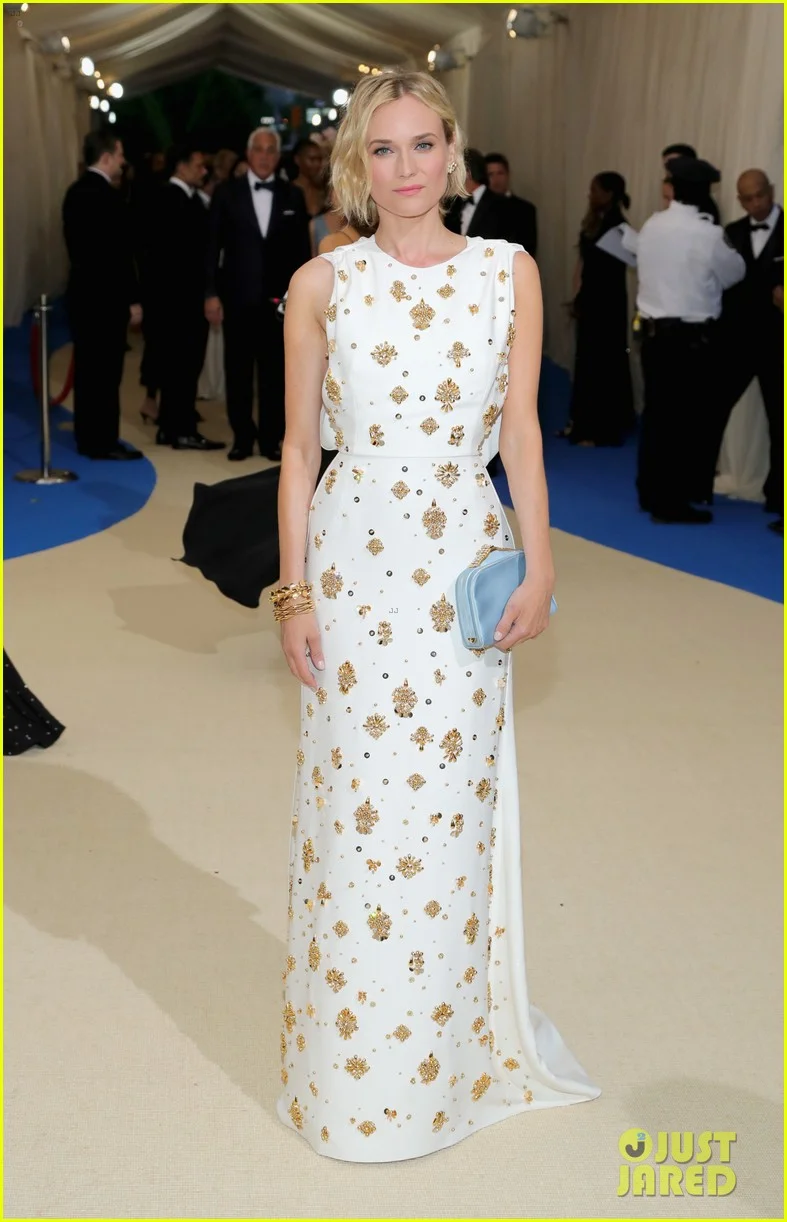 diane-kruger-met-gala-2017-01.jpg