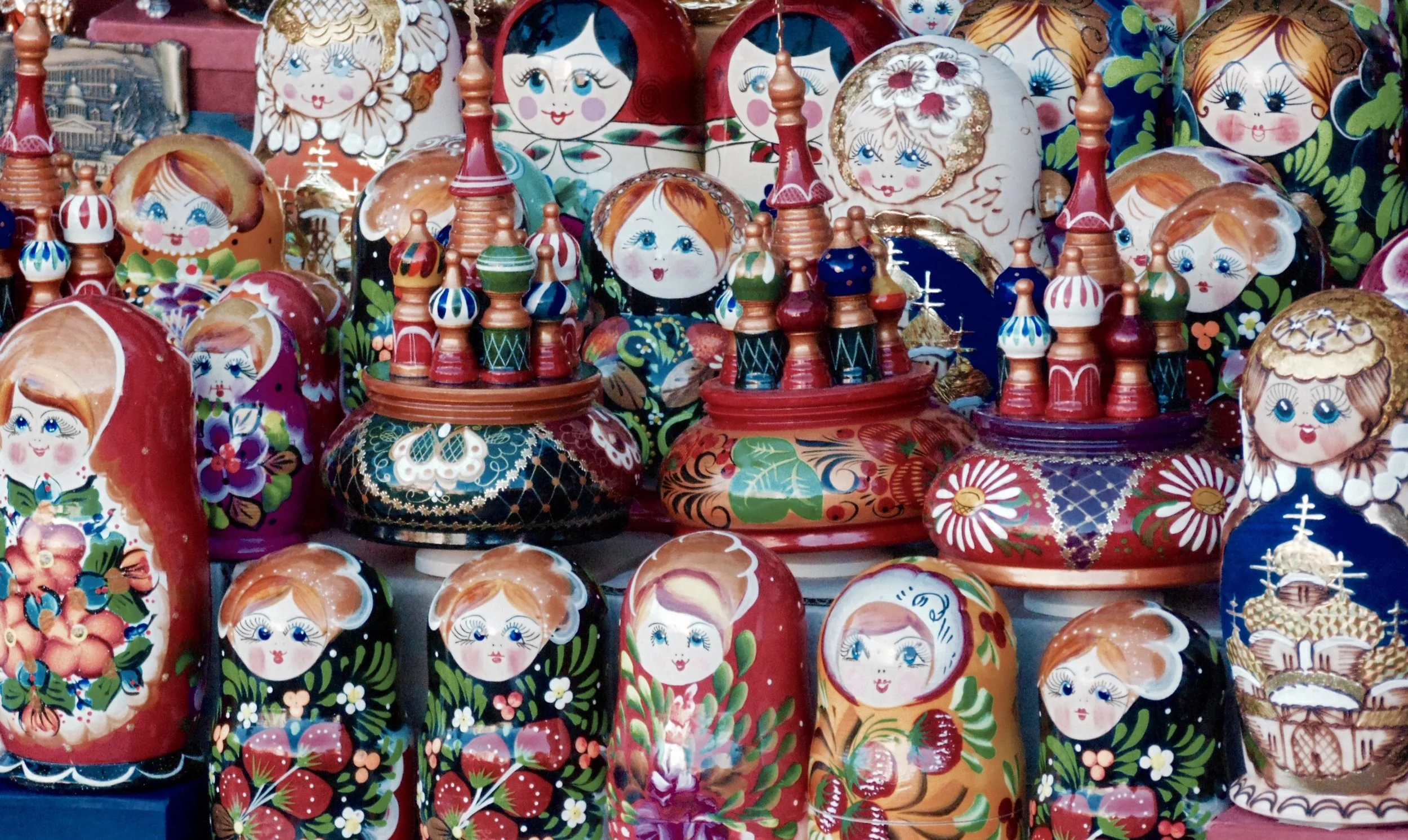 Moscow: The Kremlin, Churches and Vodka on the Side