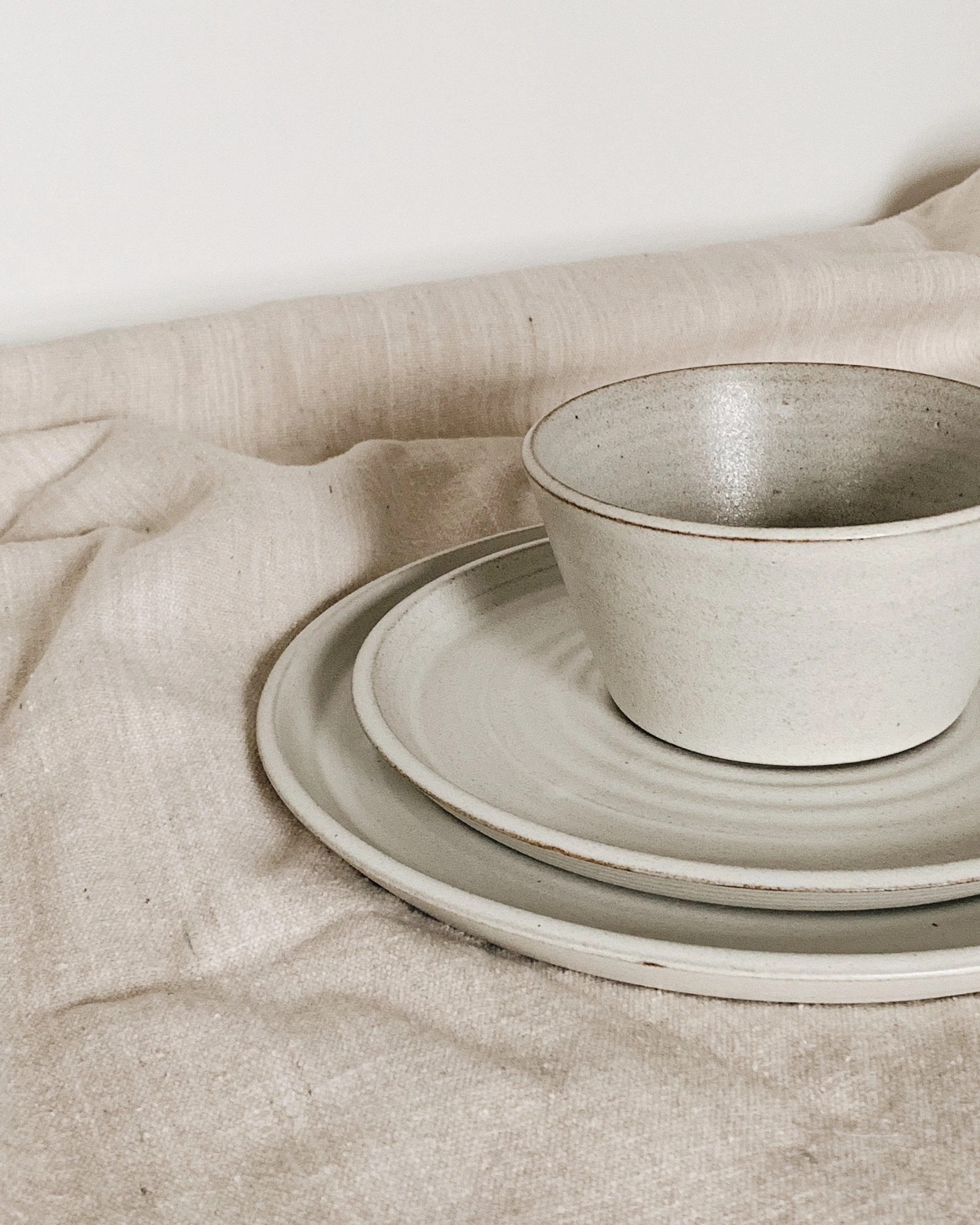 dinnerware set 2