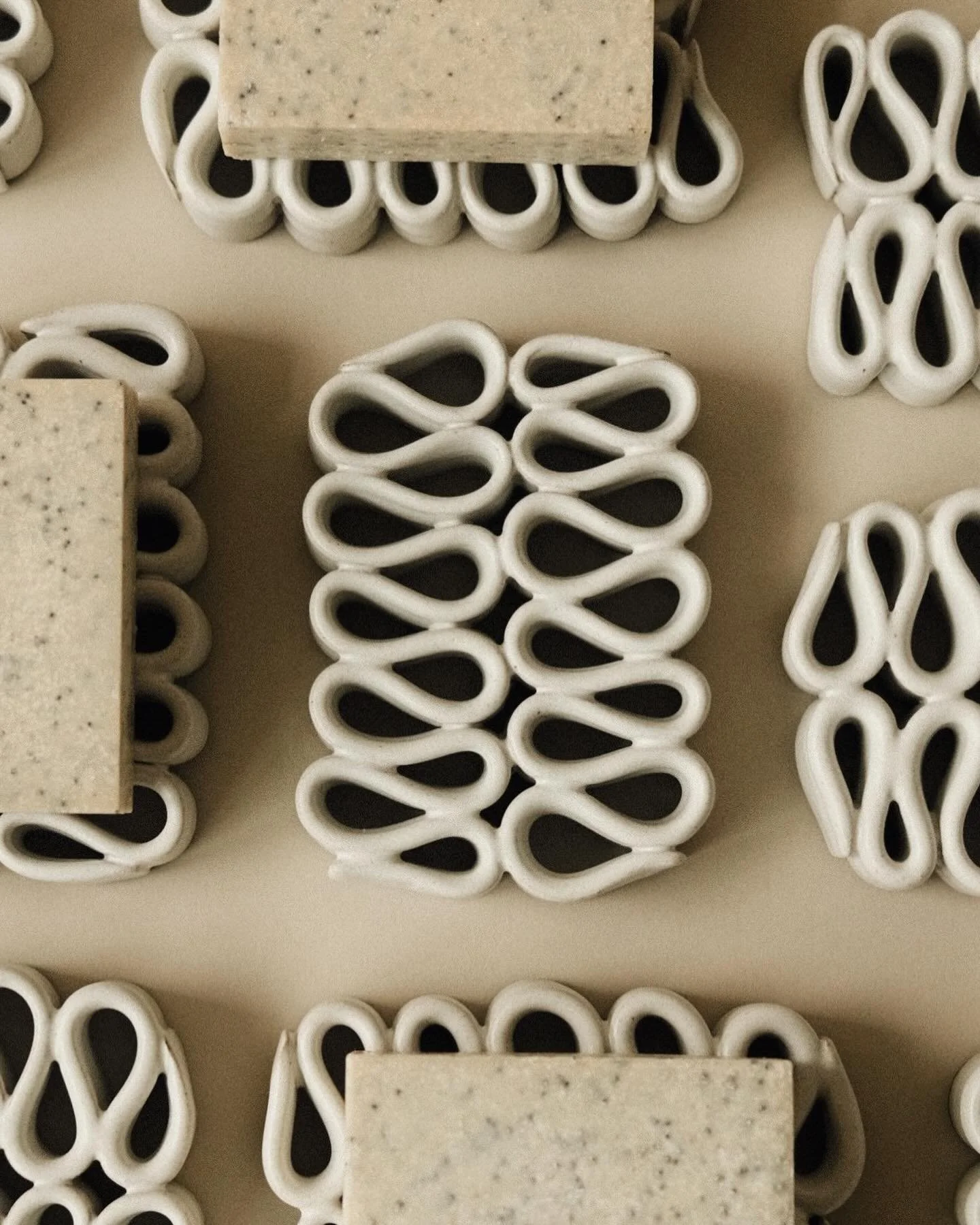 available online now 🫶🏼