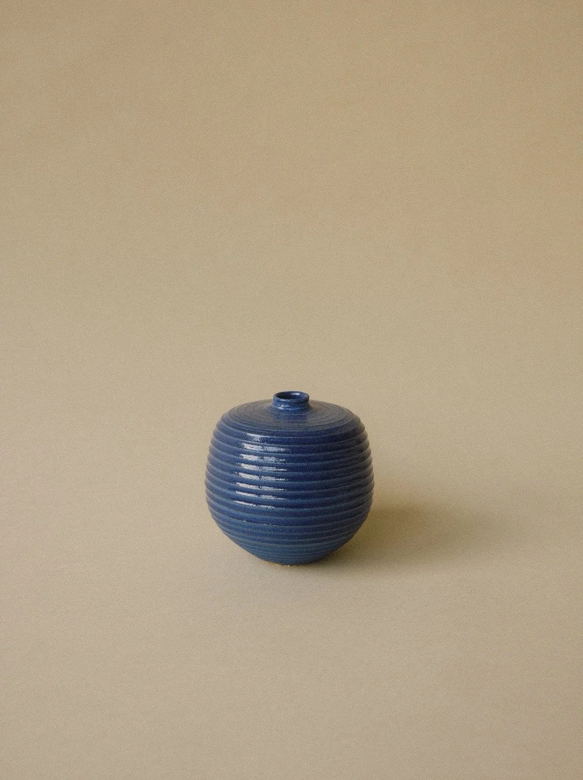 Mini Bud Vase — Ribbed Navy
