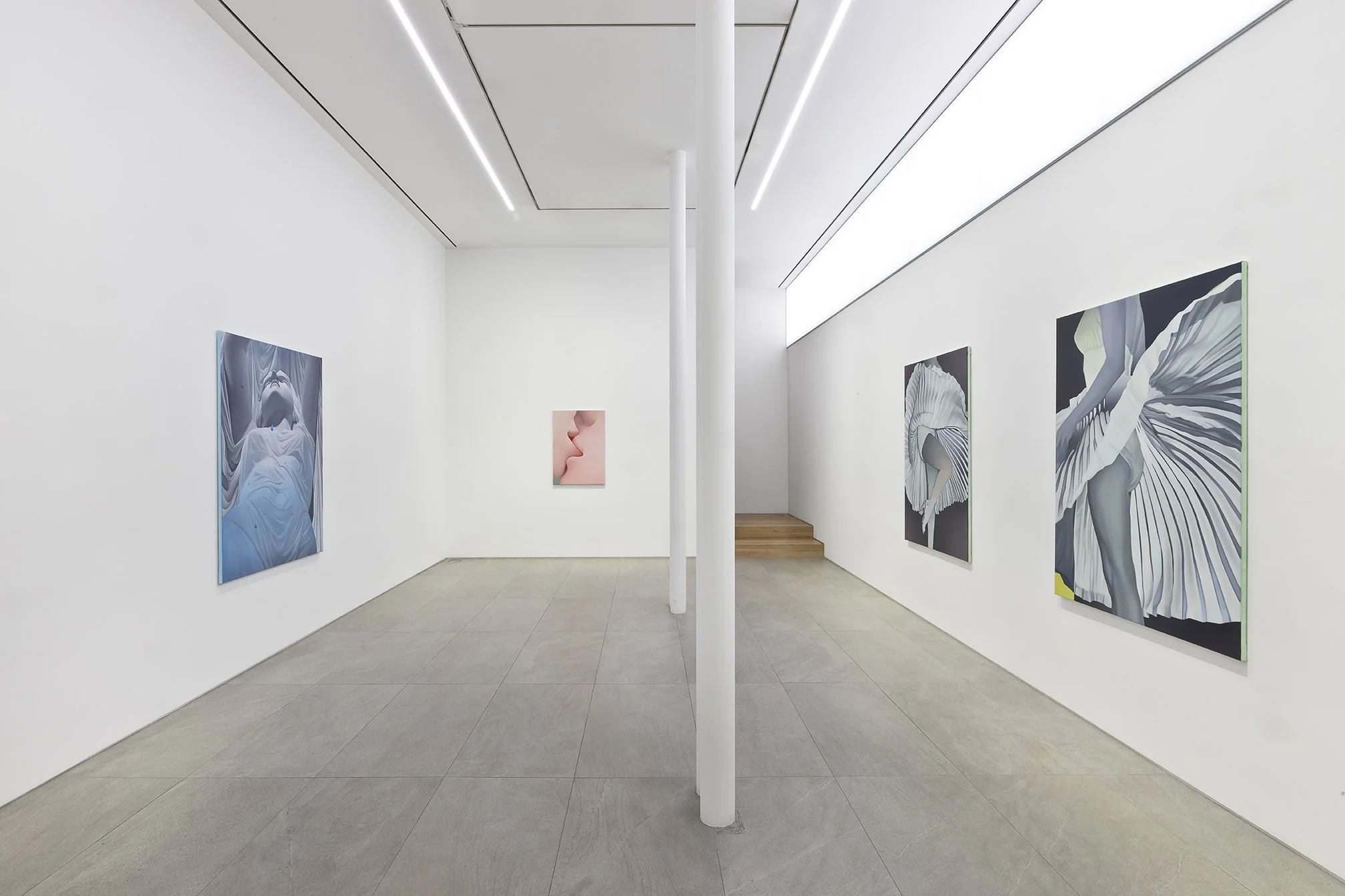  < Undine I, 2026, oil and acrylic on canvas, 160 x 130 cm (63 x 51,2 in)  ^ )o( III, 2026, oil on canvas, 100 x 70 cm (39,4 x 27,5 in)  > Marilyn I and Marilyn II, 2026, oil on canvas, 160 x 120 cm (63 x 47,2 in)  Photo: Hwang Jung Wook 
