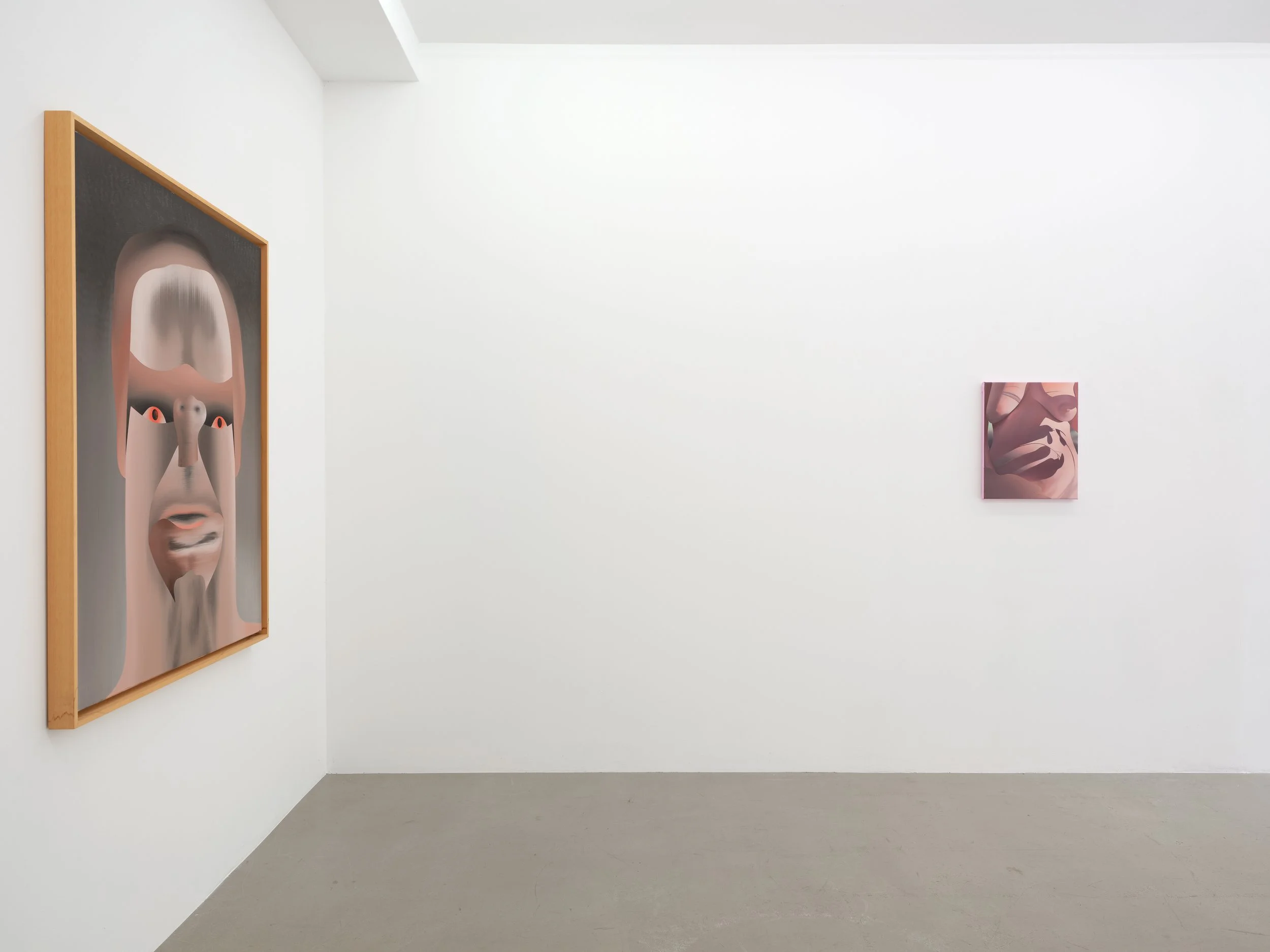  < L.M. Wintersberger, Untitled (Selbstportrait), 1975, oil on canvas 130 x 104 cm (51,2 × 41 in)  > Flora II, 2026, oil on canvas, 50 x 40 cm (19,7 x 15,7 in)  Photo: Simon Vogel 