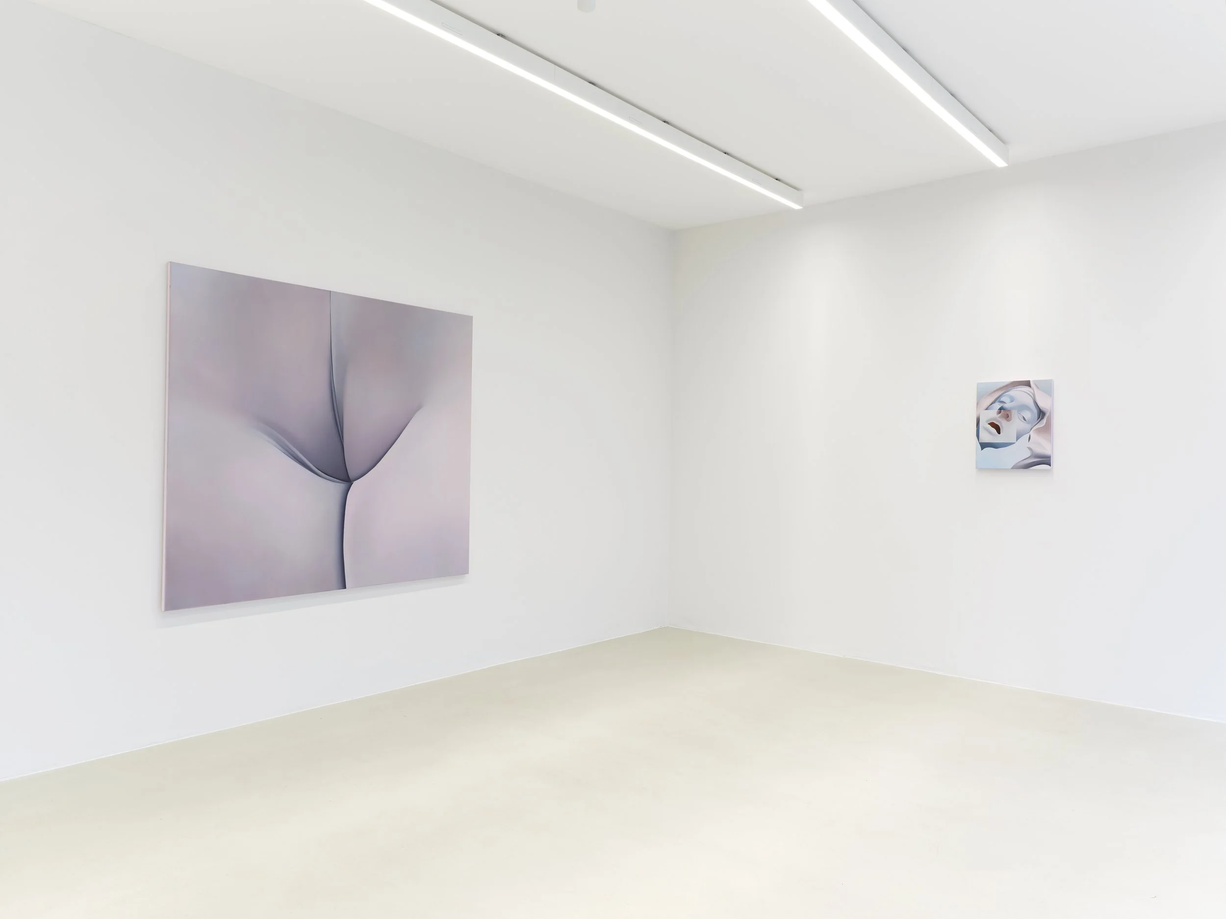 < X XXVI, 2026, oil on canvas, 150 x 170 cm (59,1 x 66,9 in)  > Theresa X, 2026, oil on canvas, 50 x 40 cm (19,7 x 15,7 in)  Photo: Ivo Faber 