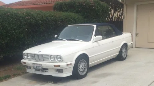 BMW E30.jpeg