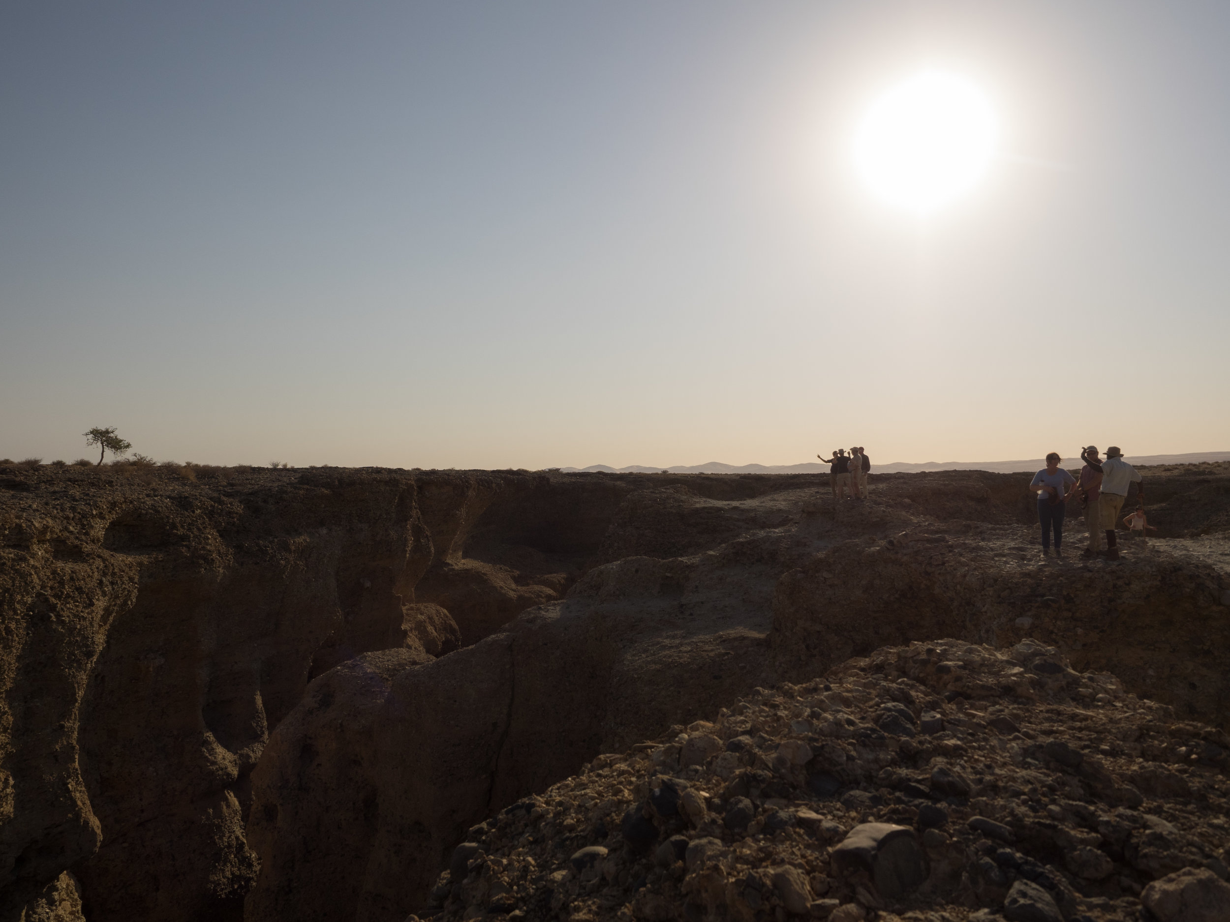 You can walk right up to the edge.