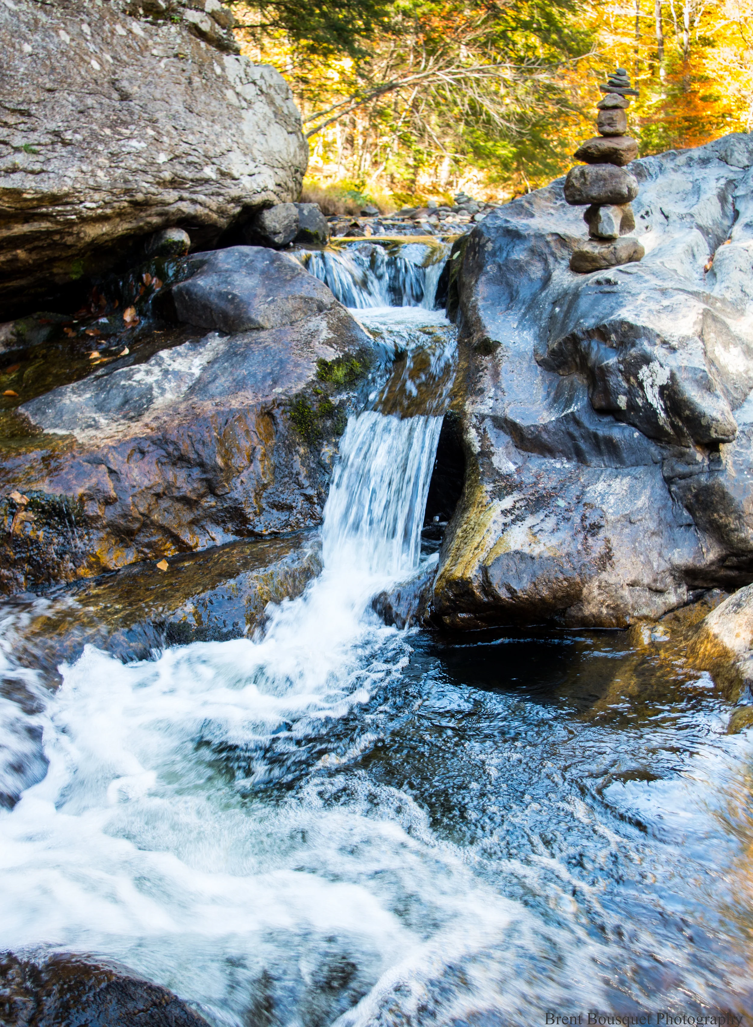 water_fall_by_jinxx426-d84ybho.jpg