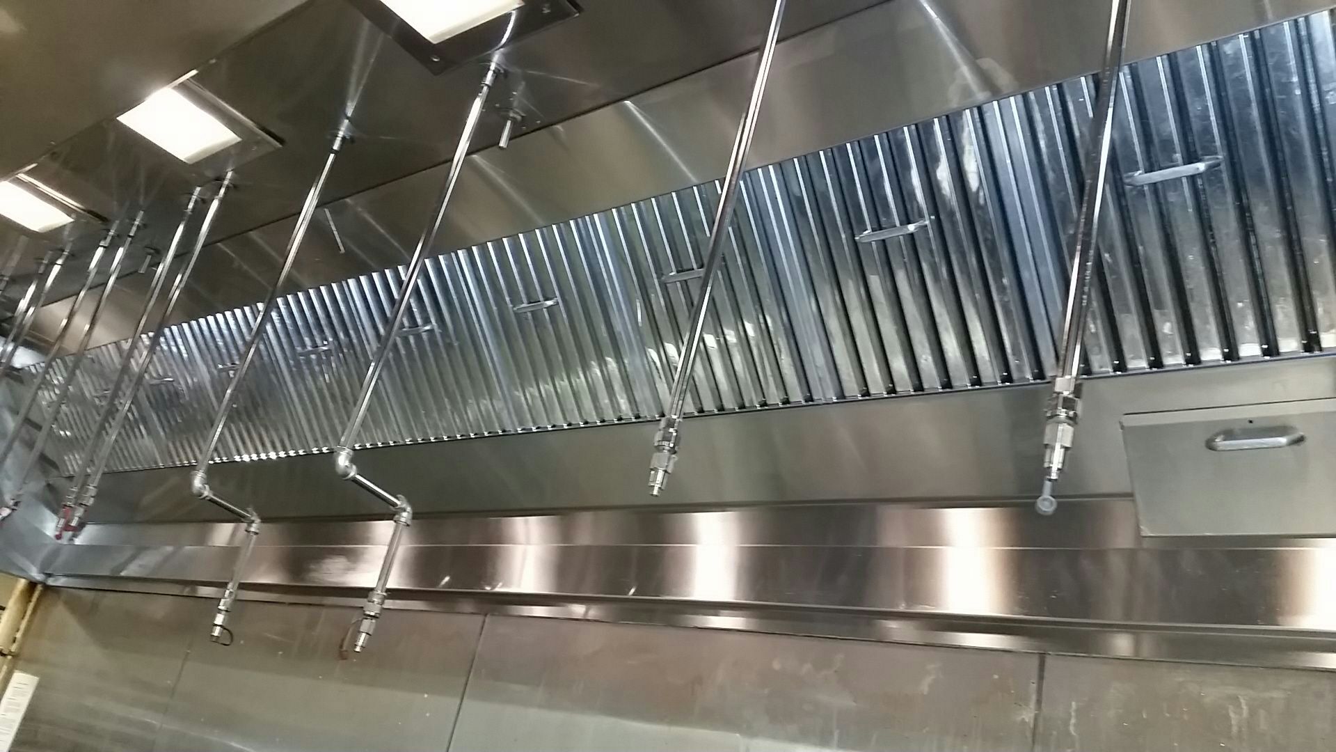 resaurant-exhaust-cleaning.jpg