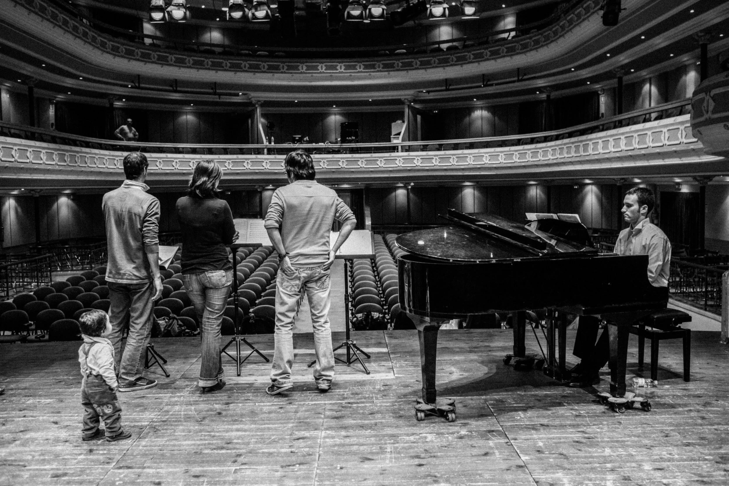 Opera by Jorge Güiro 4-2.jpg