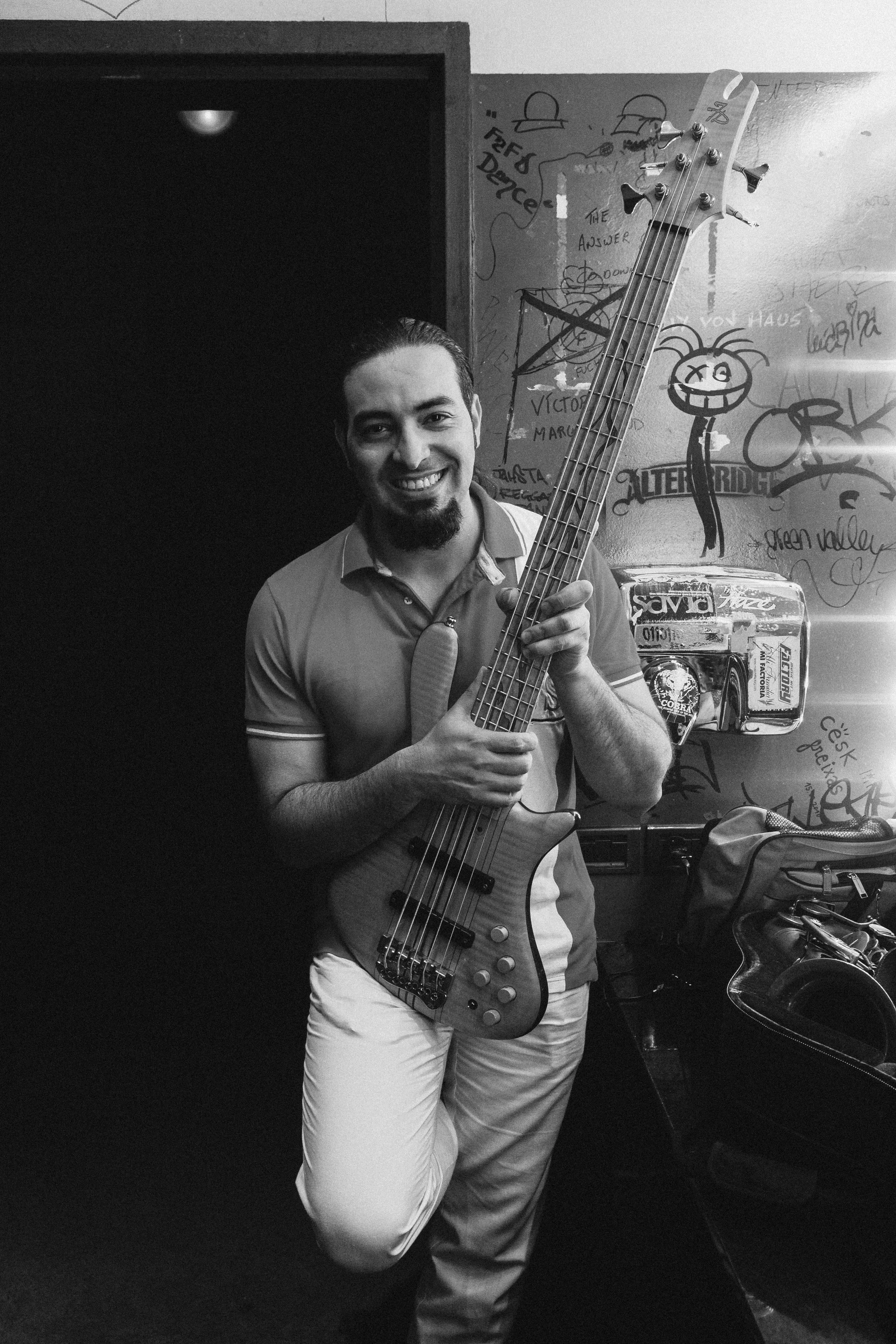 Isaac Delgado by Jorge Güiro 2.jpg
